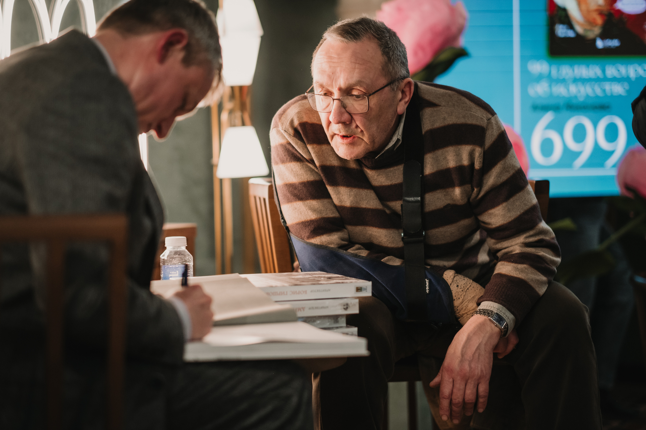 Презентация книги Александра Чепеля. Портретный и репортажный фотограф Ульяна Белчанская