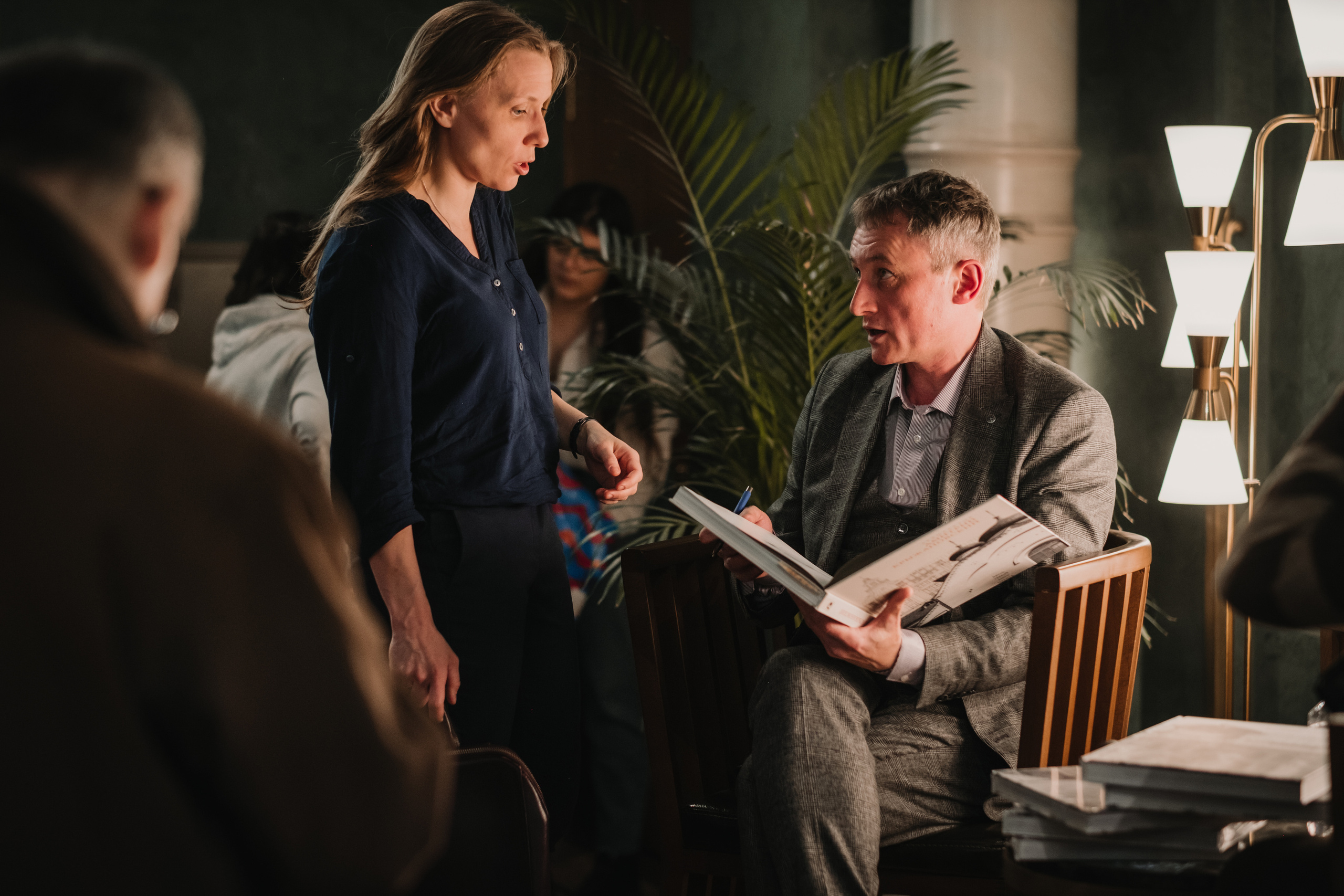 Презентация книги Александра Чепеля. Портретный и репортажный фотограф Ульяна Белчанская