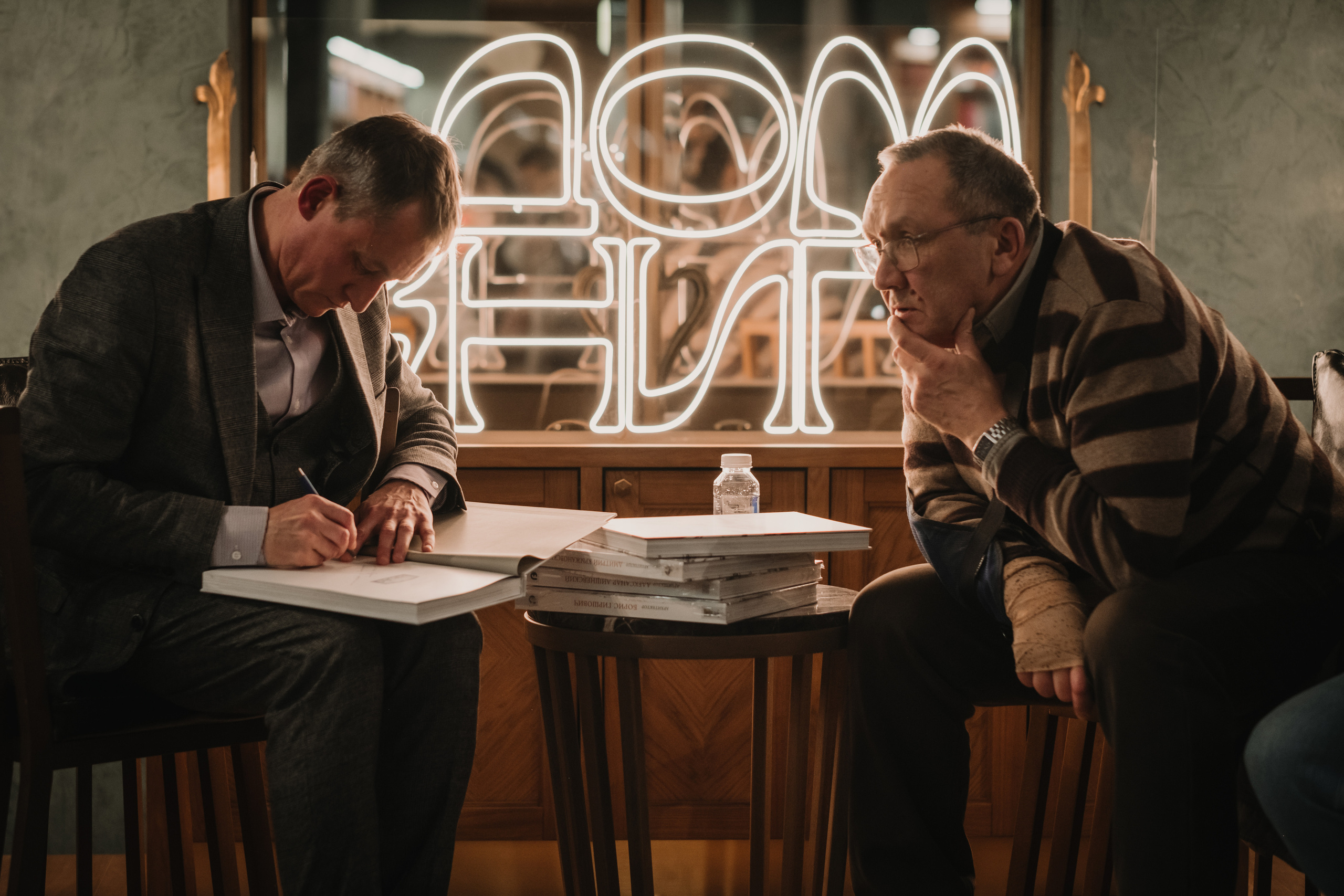 Презентация книги Александра Чепеля. Портретный и репортажный фотограф Ульяна Белчанская