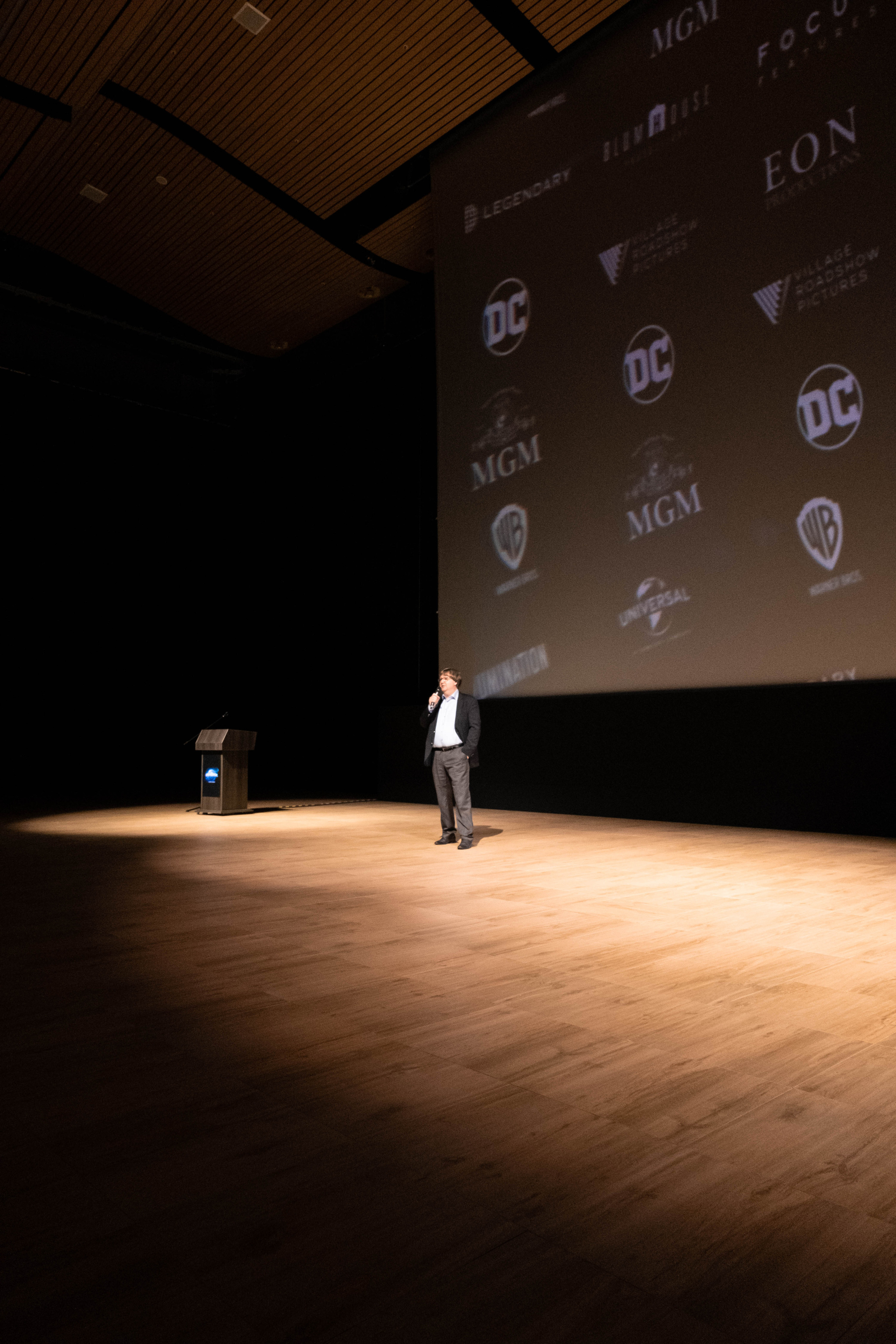 СПбМКФ 2021. Портретный и репортажный фотограф Ульяна Белчанская