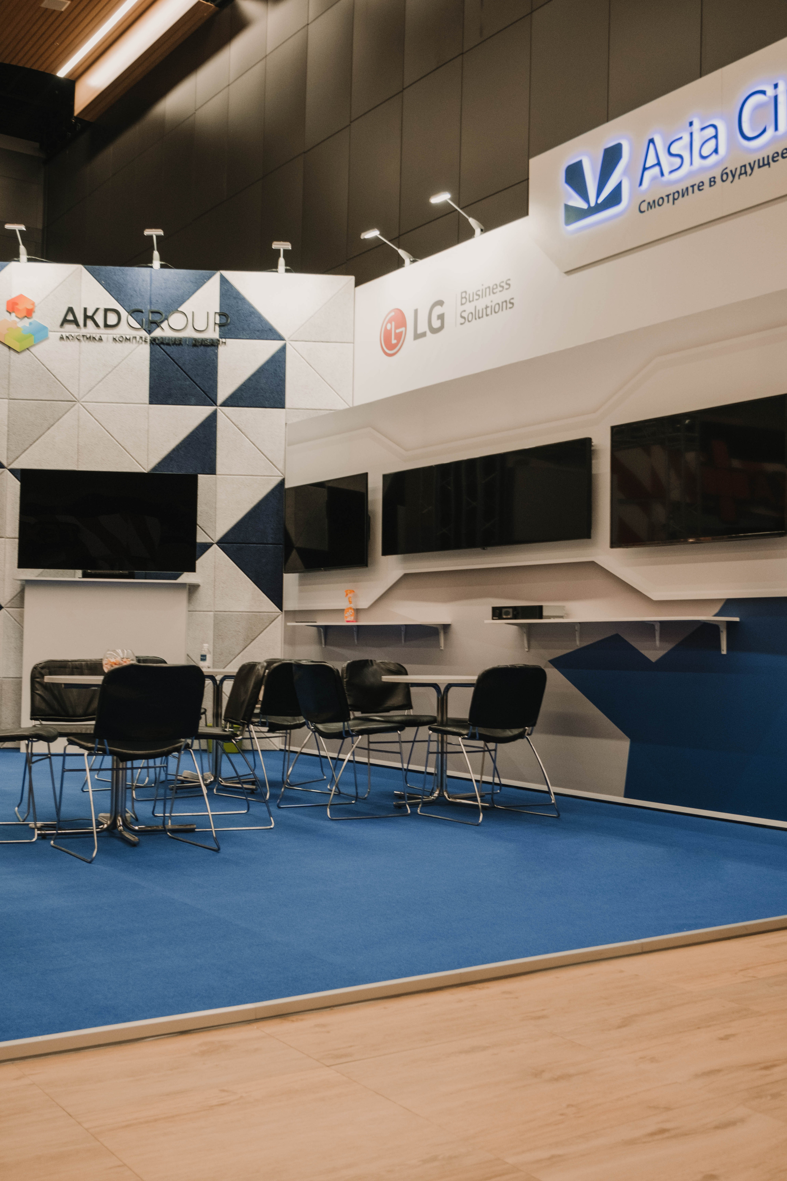 СПбМКФ 2021. Портретный и репортажный фотограф Ульяна Белчанская