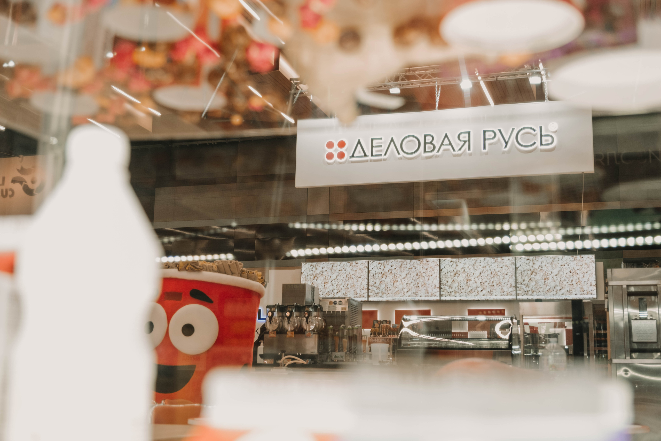 СПбМКФ 2021. Портретный и репортажный фотограф Ульяна Белчанская