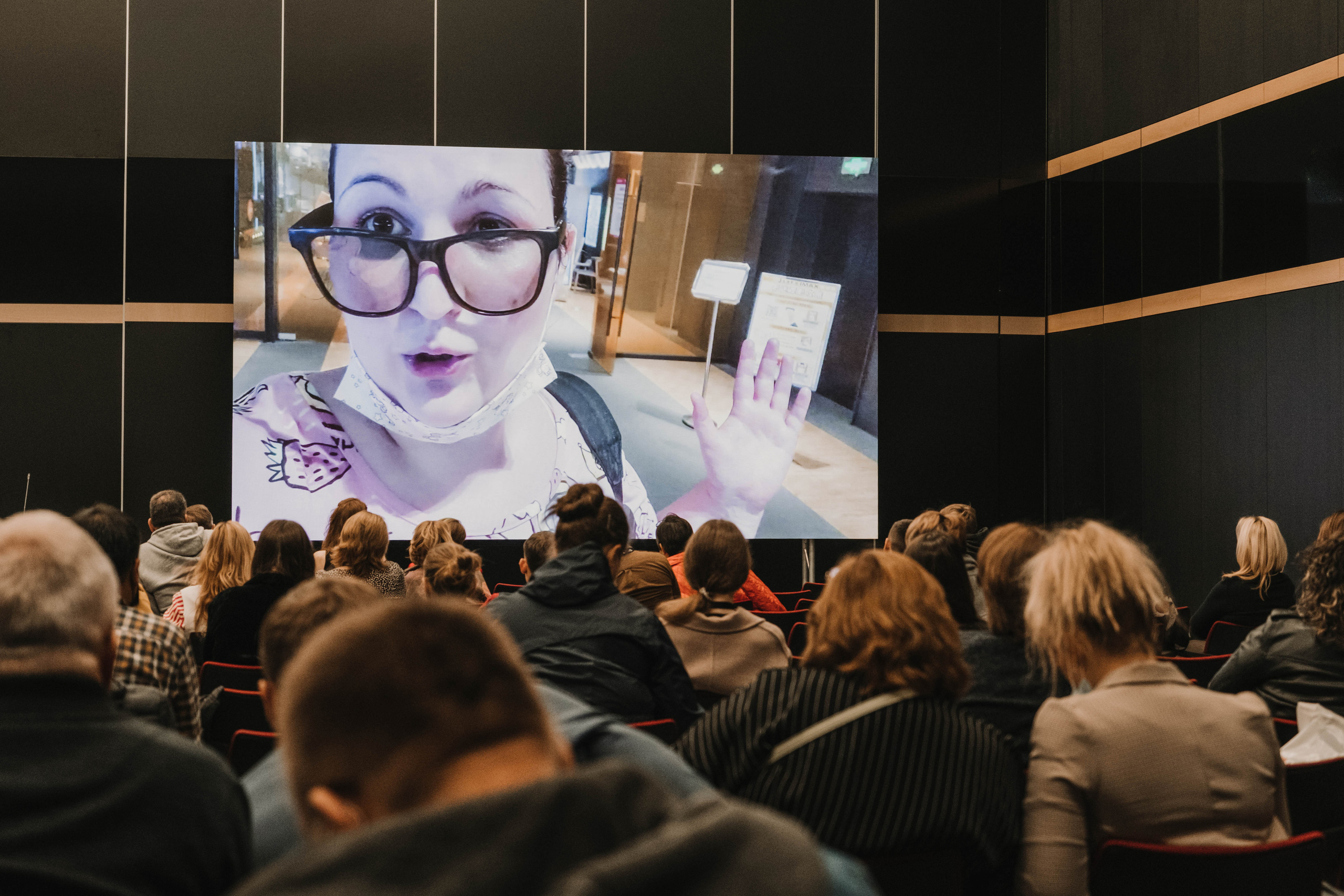 СПбМКФ 2021. Портретный и репортажный фотограф Ульяна Белчанская