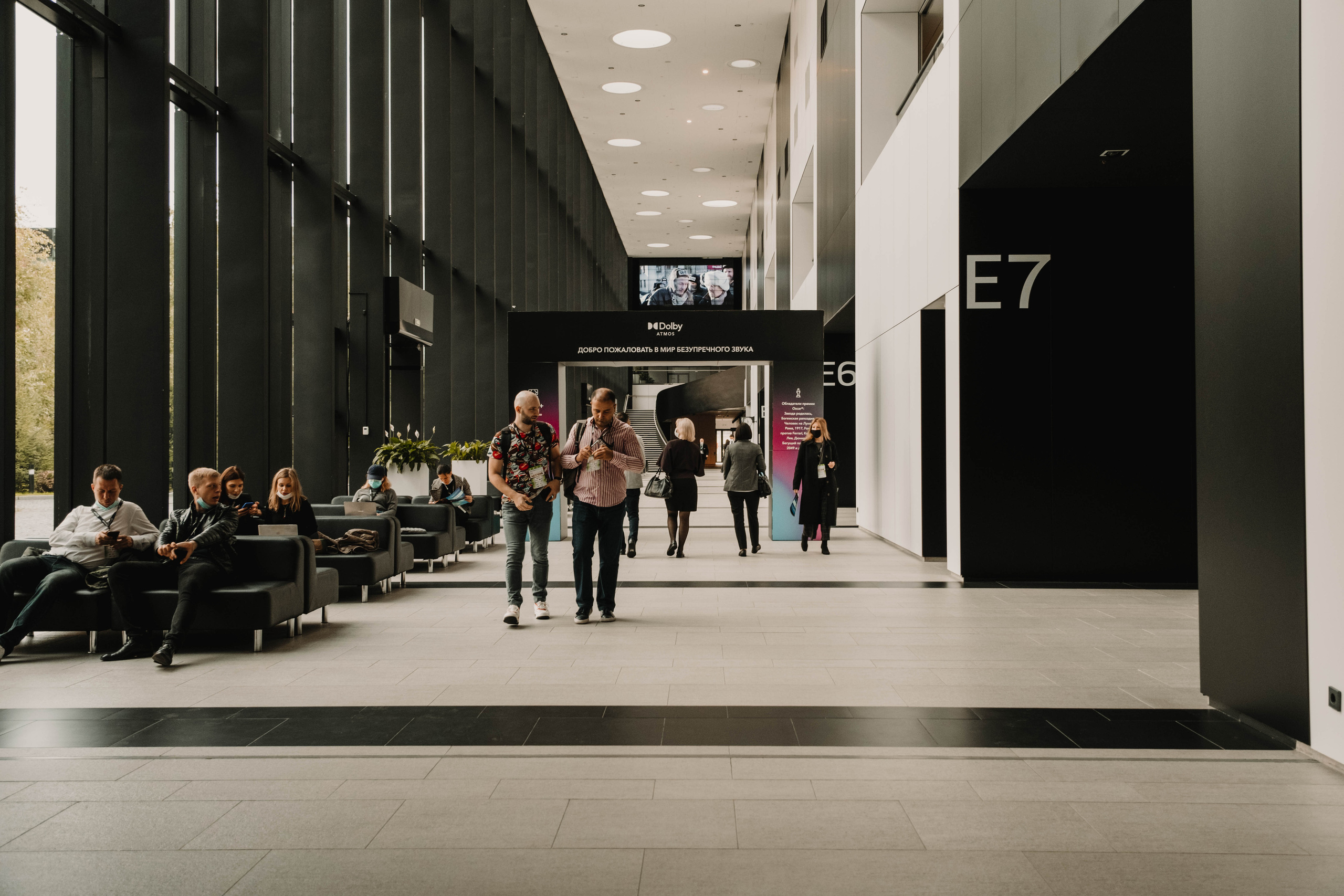 СПбМКФ 2021. Портретный и репортажный фотограф Ульяна Белчанская