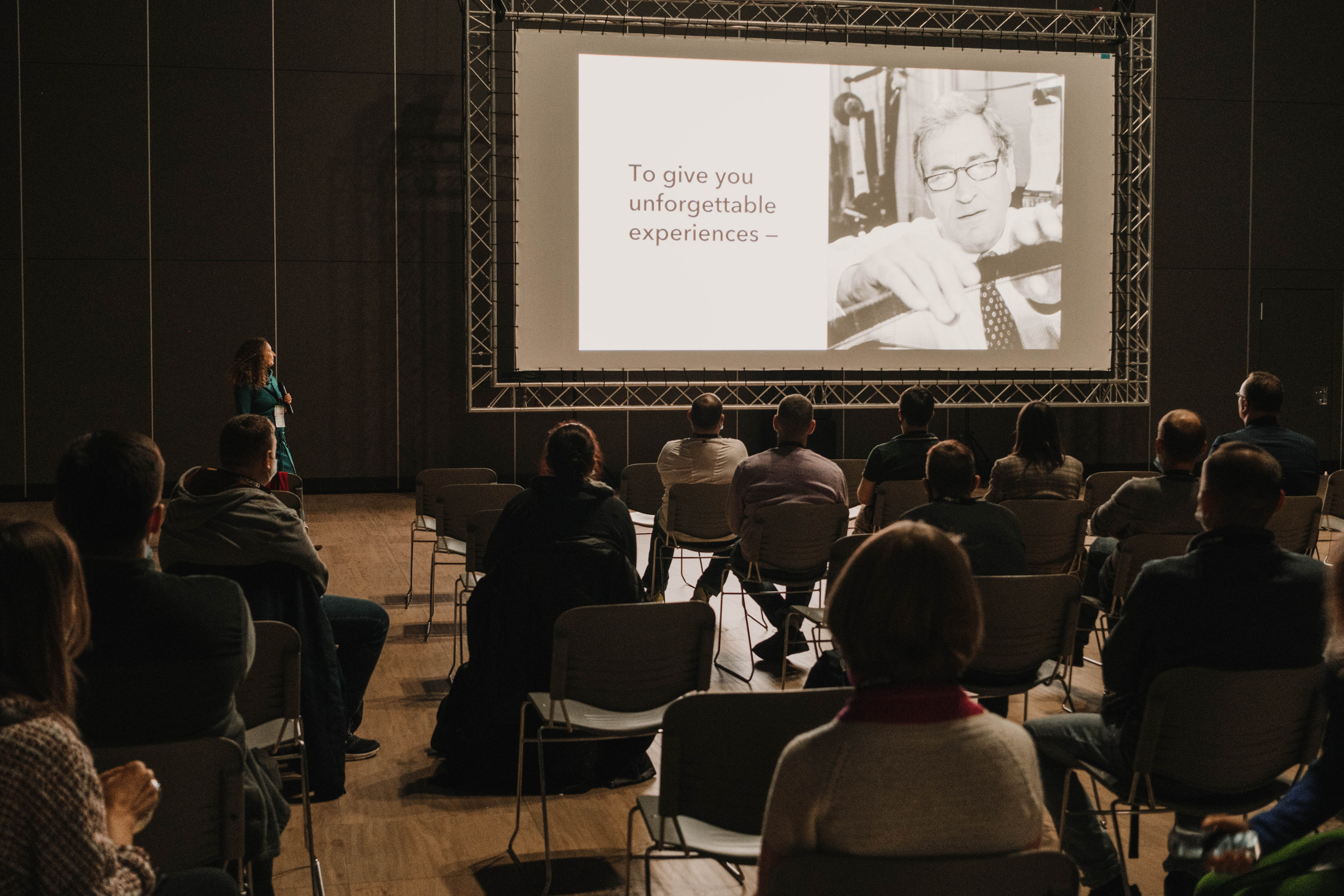 СПбМКФ 2021. Портретный и репортажный фотограф Ульяна Белчанская