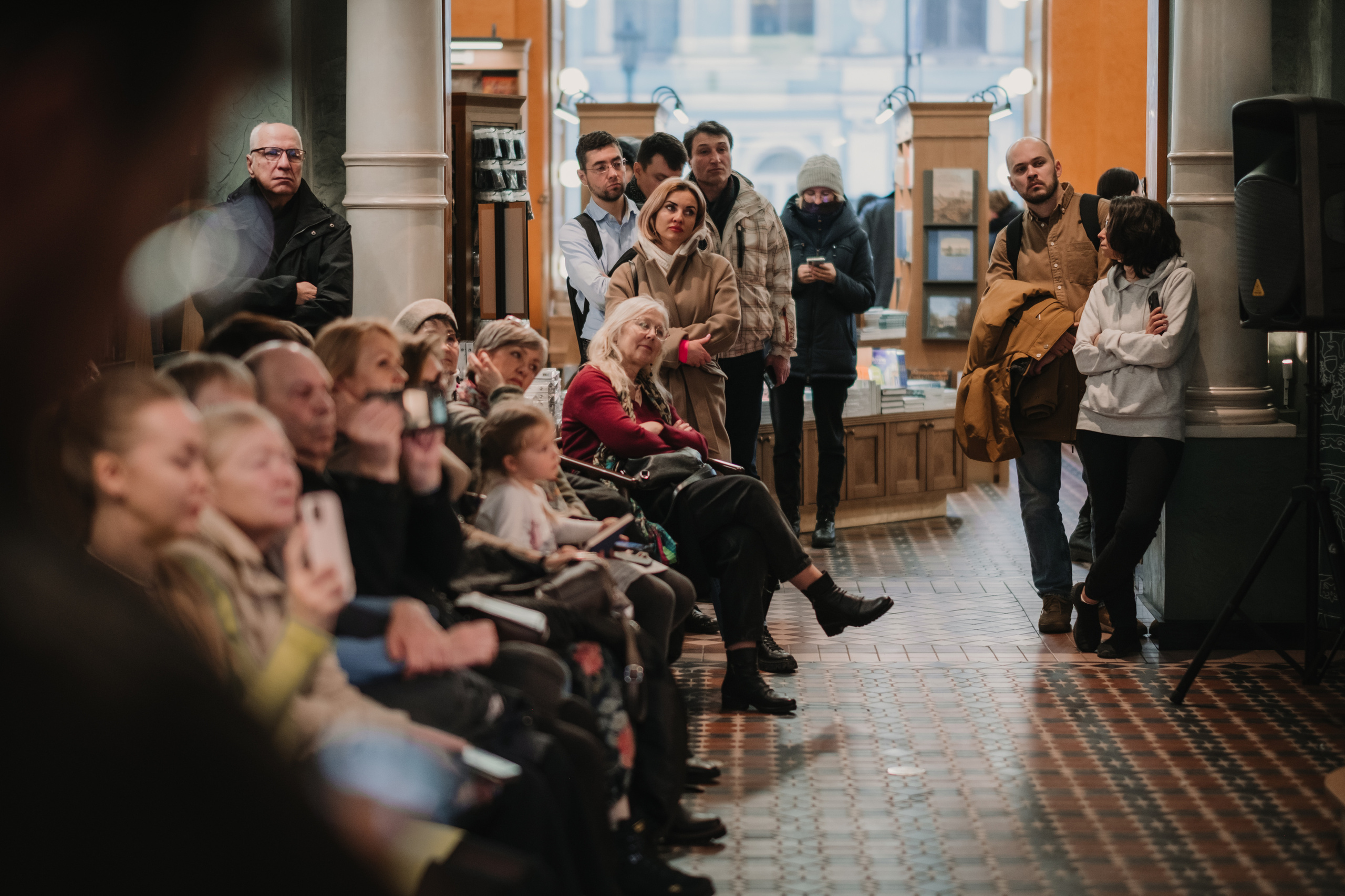 Презентация книги Александра Чепеля. Портретный и репортажный фотограф Ульяна Белчанская
