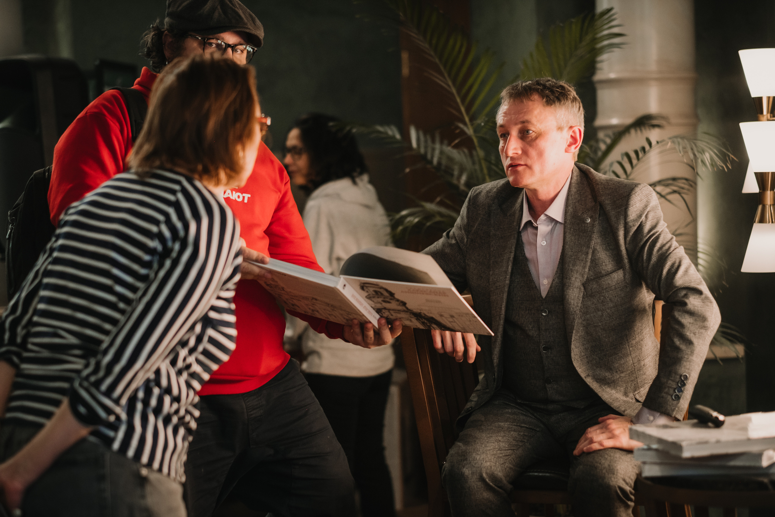 Презентация книги Александра Чепеля. Портретный и репортажный фотограф Ульяна Белчанская