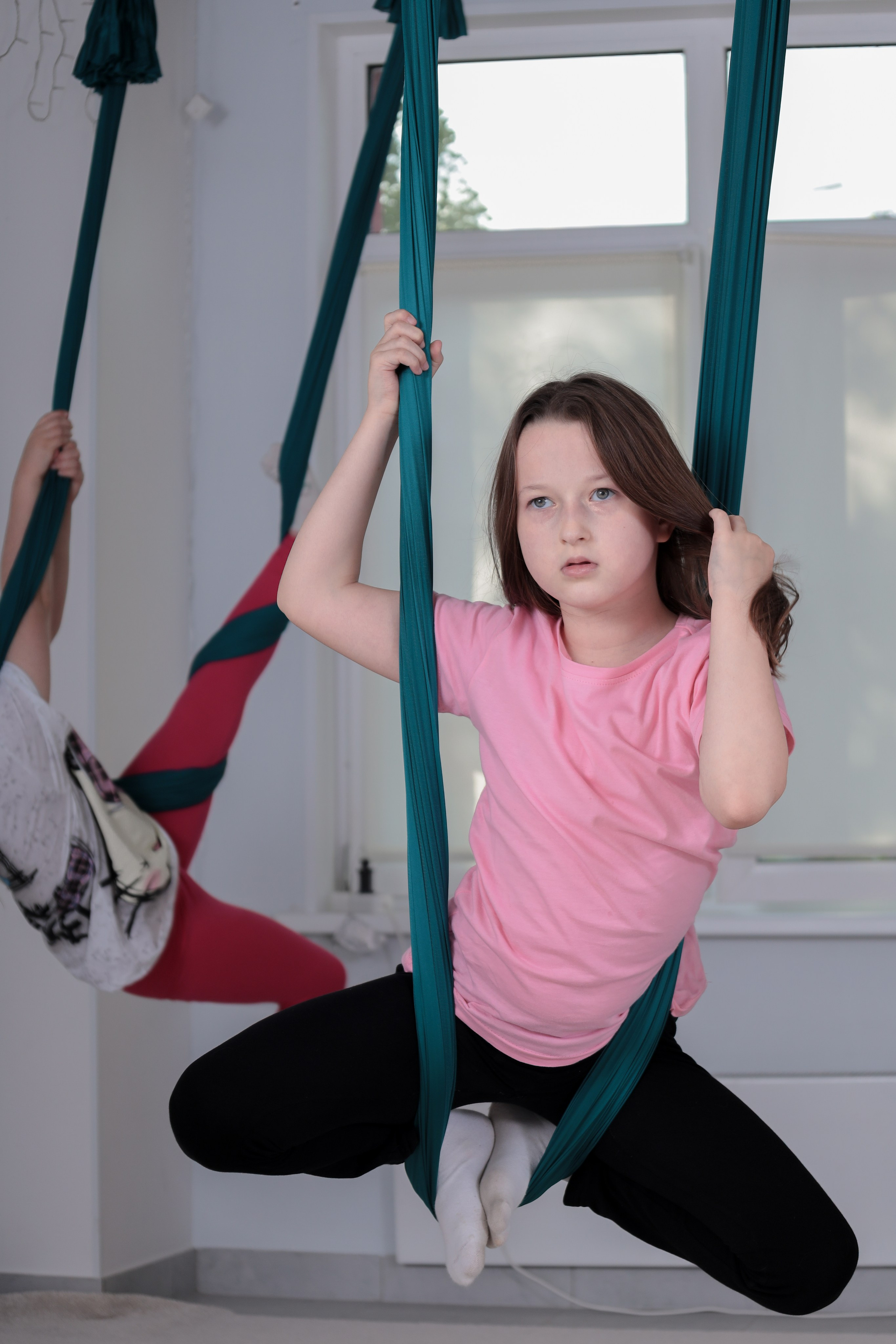 Детская аэройога. Фотограф Надршина Лилия