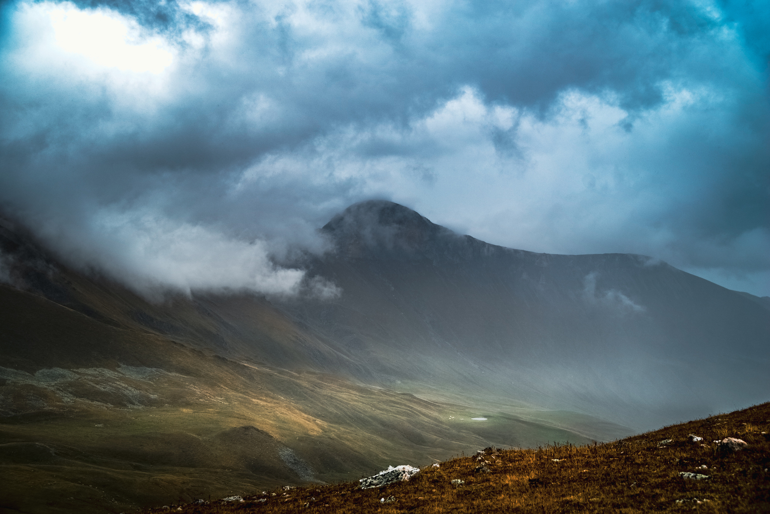 фотография кавказских гор, Магишо,