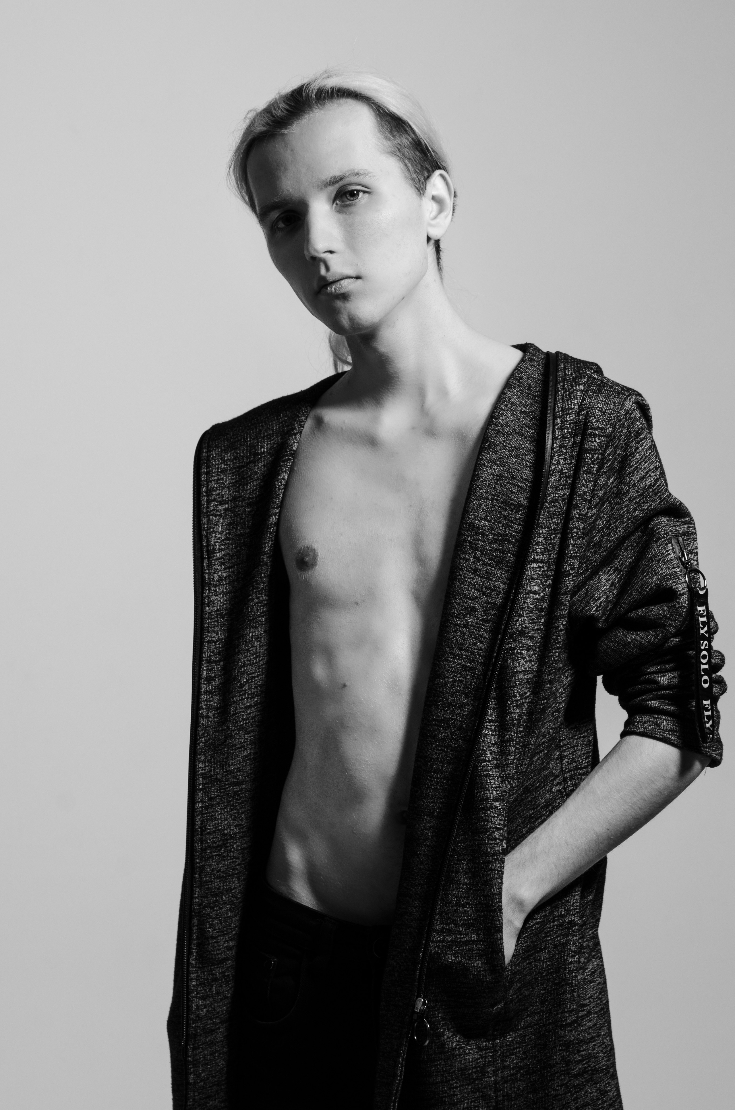 Портретная фотография под ключ | Профессиональная съемка в Москве. Профессиональный фотограф Максим Страхов | Портретная, предметная и пейзажная фотосъемка в Москве