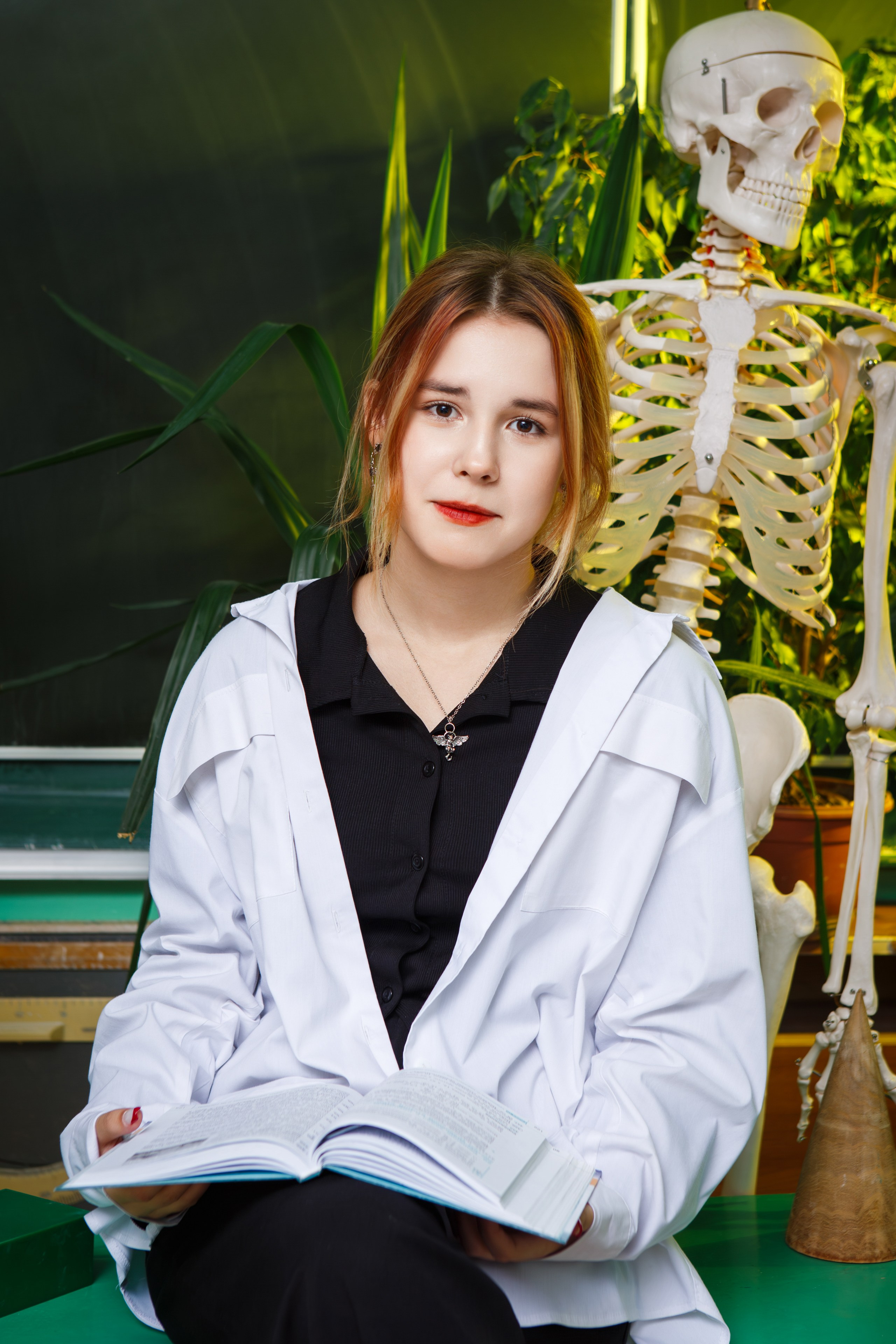 ПОРТРЕТНАЯ ФОТОСЕССИЯ В КЛАССЕ ДЛЯ 9 КЛАССОВ. ТВОЙ АЛЬБОМ / ТВОИ ПРАВИЛА