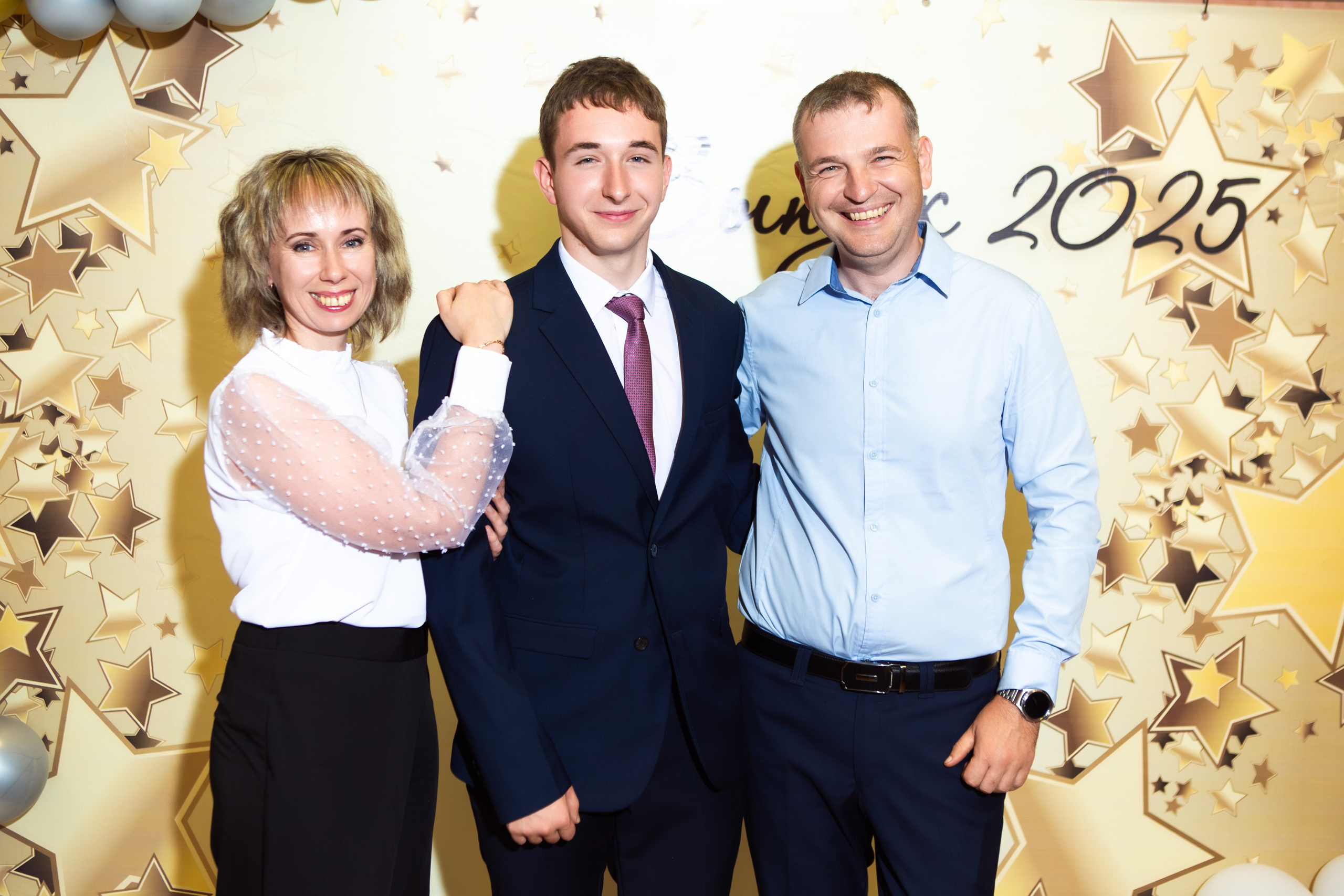 ПОСЛЕДНИЙ ЗВОНОК. ТВОЙ АЛЬБОМ / ТВОИ ПРАВИЛА