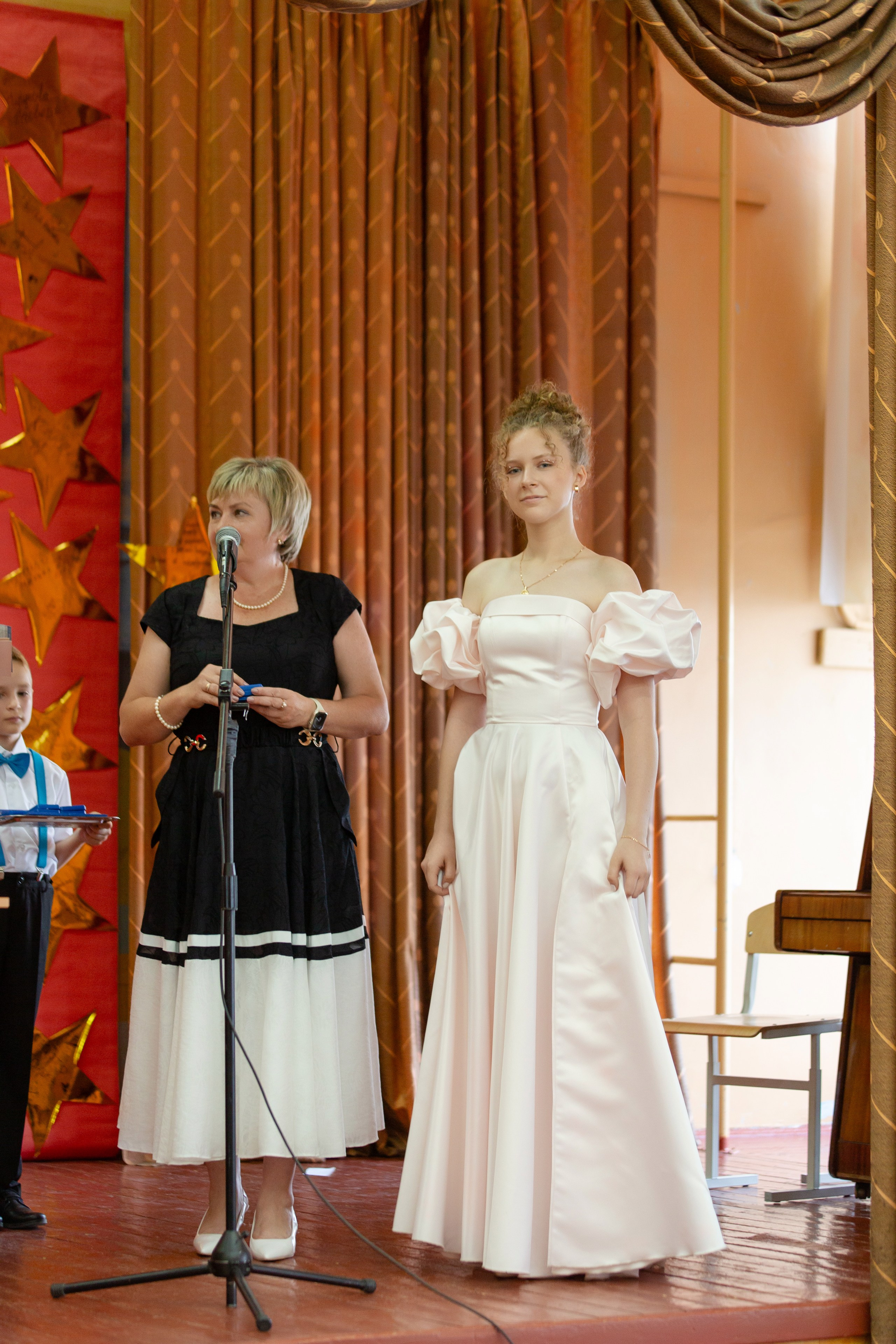 ВРУЧЕНИЕ ДИПЛОМОВ 9 ШКОЛА 2024 г. ТВОЙ АЛЬБОМ / ТВОИ ПРАВИЛА