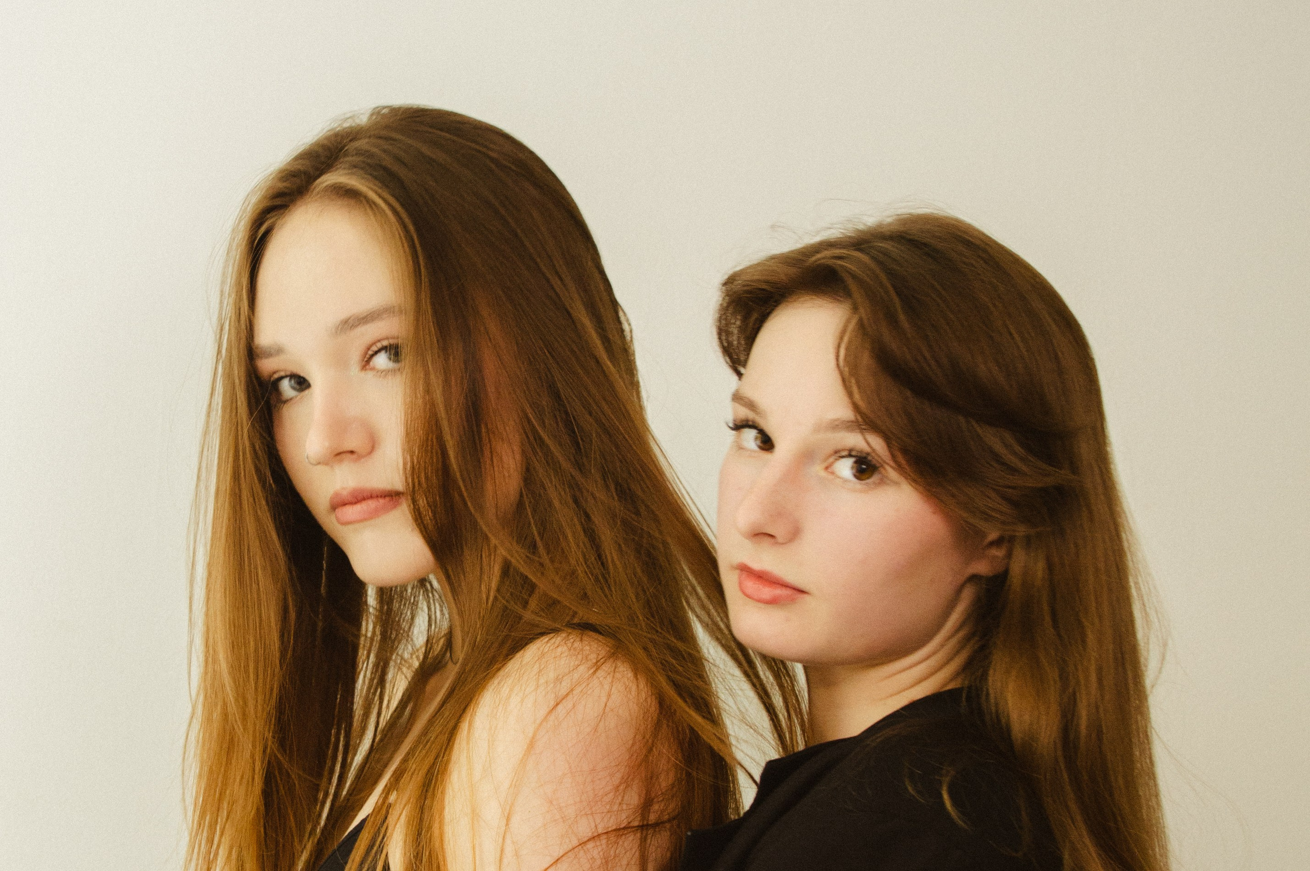 Парижская атмосфера для подруг. Фотограф Анастасия Лощакова в Москве