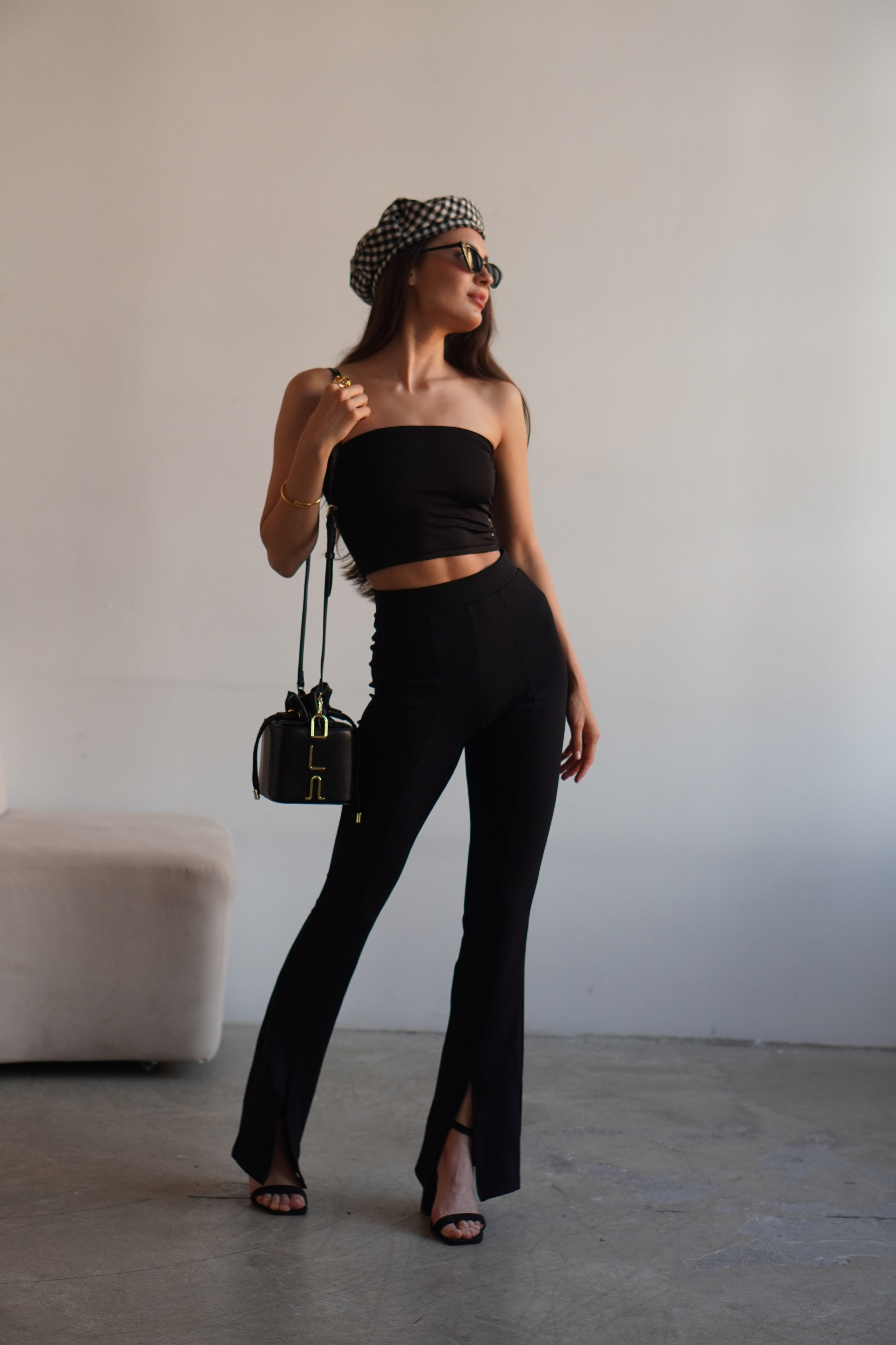 Анна, 40-42 р-р, рост 168. KED Production — продакшн из СПб. Создаём фото, видео и контент, который помогает брендам и селлерам продавать больше