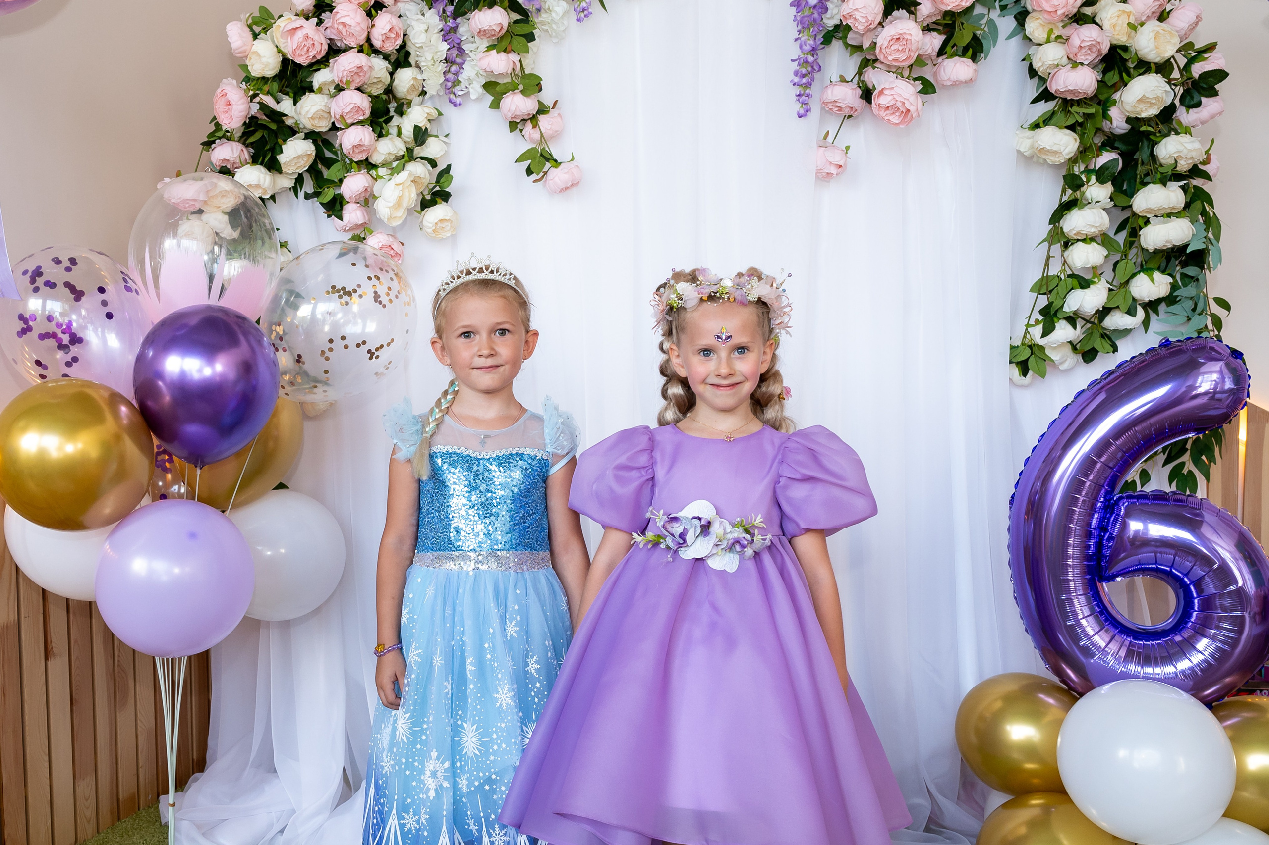 ДР в лофте с фокусником