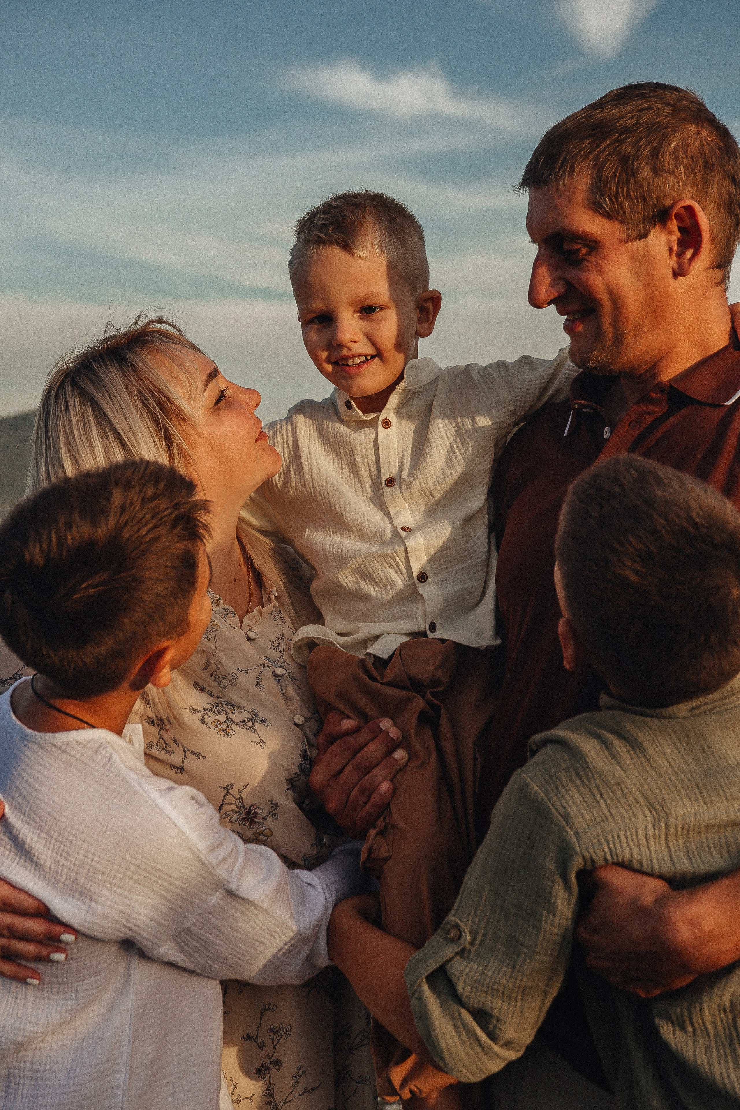 Запуская воздушного змея к белым облакам ;). Семейный фотограф Новороссийск, Анапа, Геленджик — Юлия Давыдова