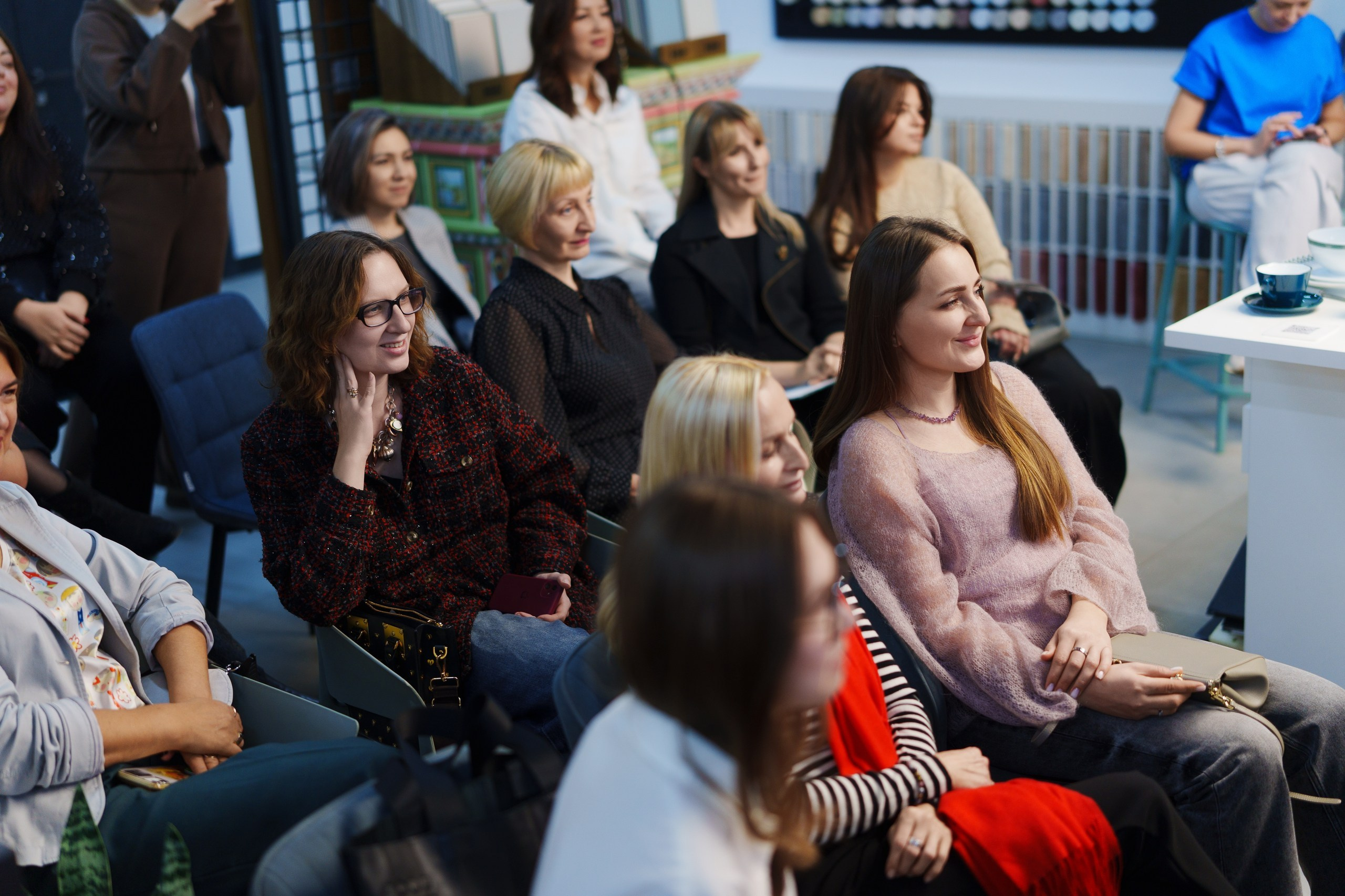 Презентация коллекции Эльмины Гай и Башфарфора — съёмка в бизнес-центре «Аура»