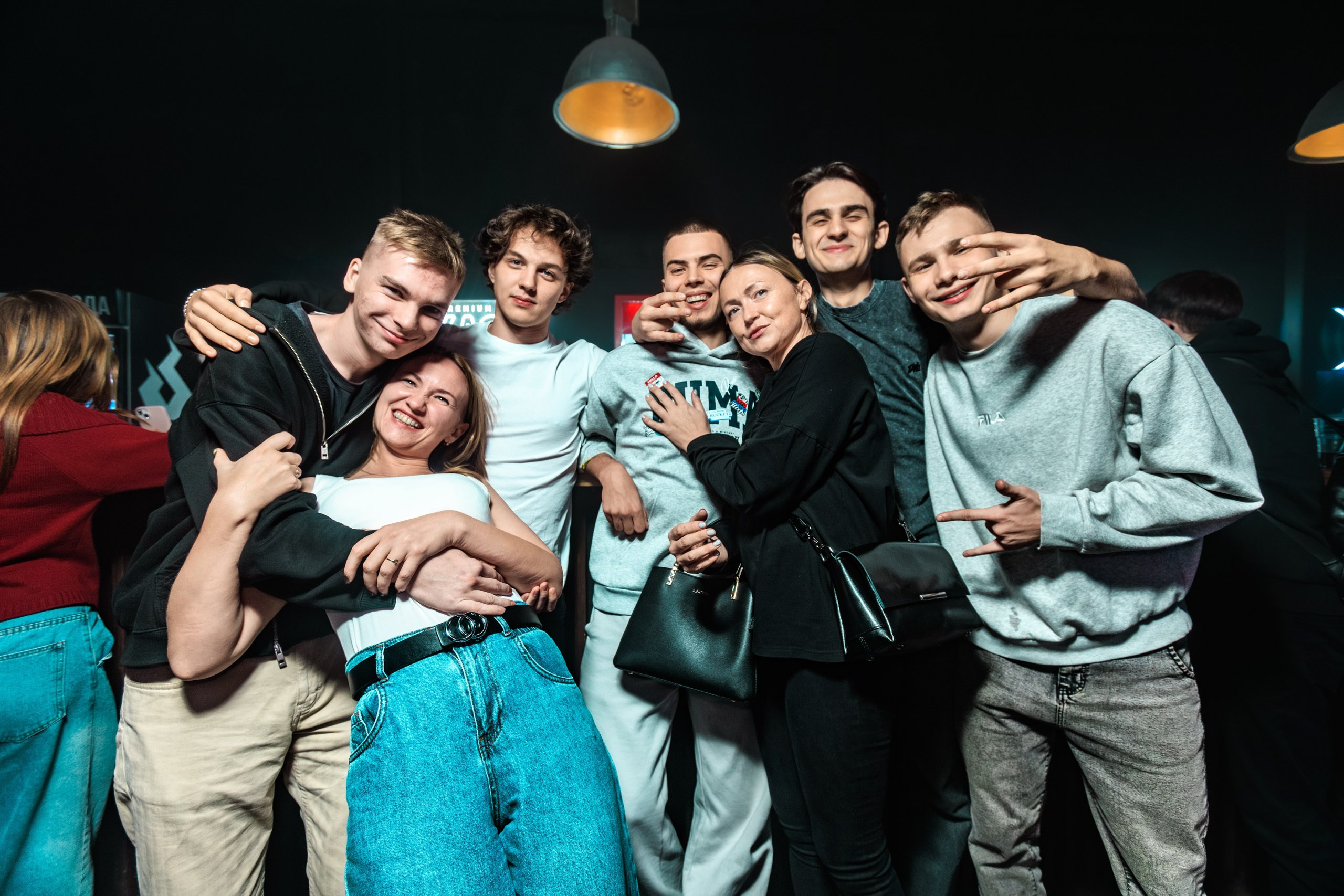 Hot girls club. Репортажный фотограф Екатеринбург | Яркий, качественный репортаж | Концерты, клубы, репортаж, праздники, корпоративы