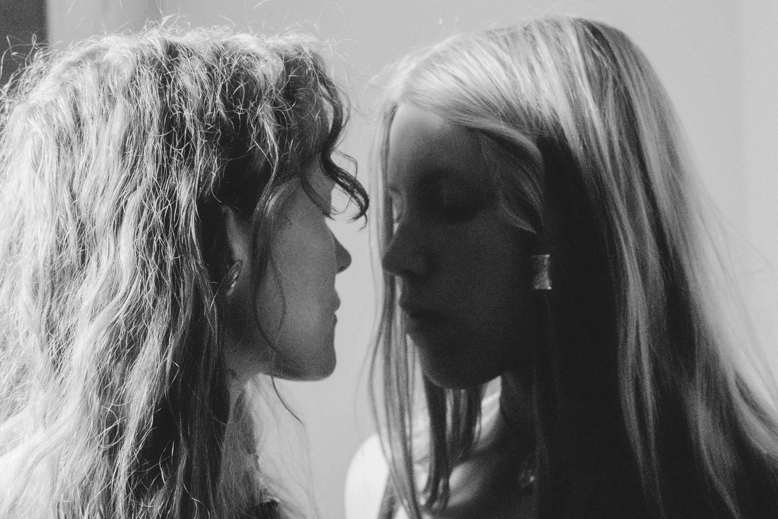 Black form. Yana Bulgakova Photographhy