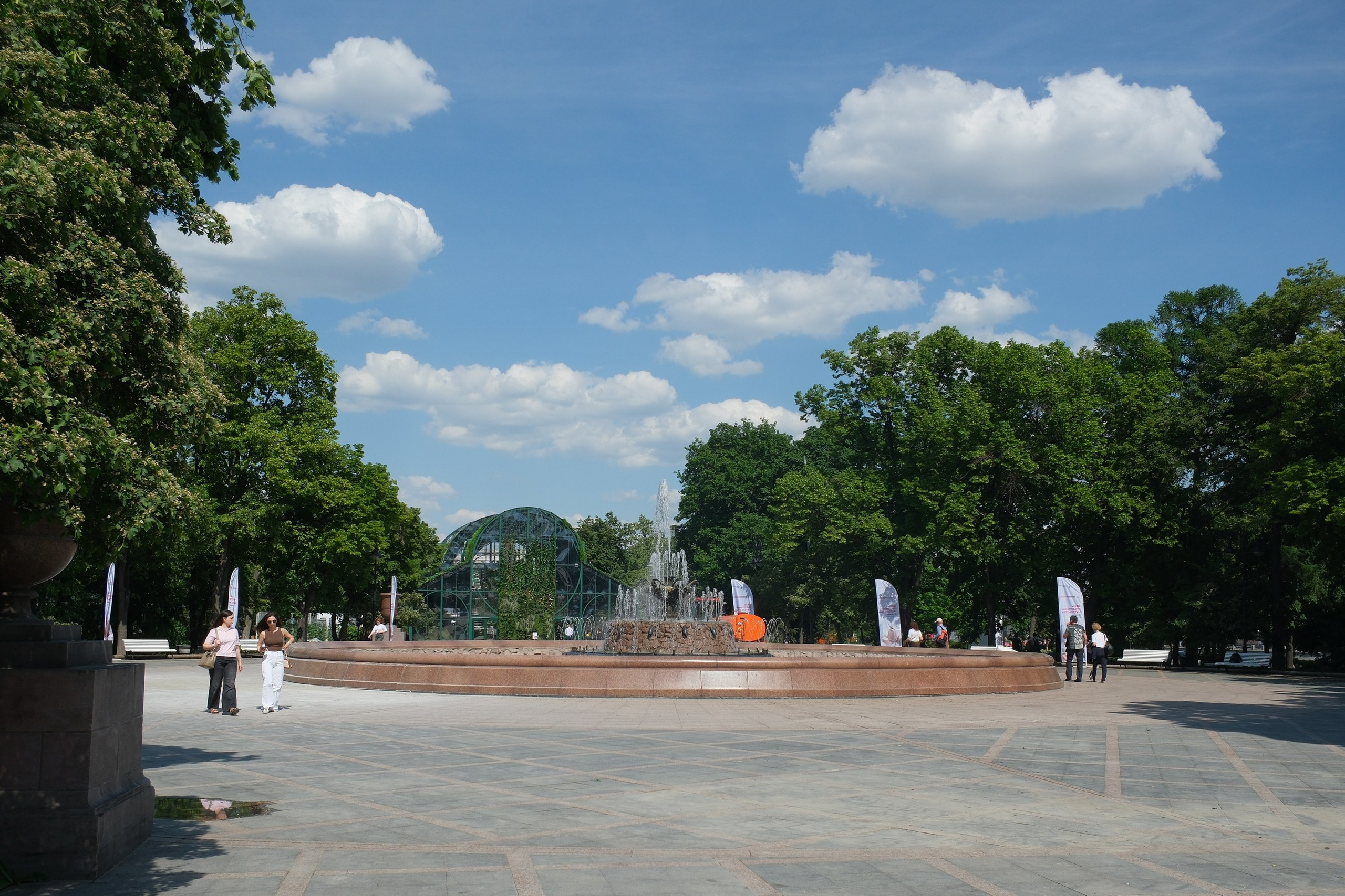 По Москве 25.05.2025. Улица, люди, жизнь…