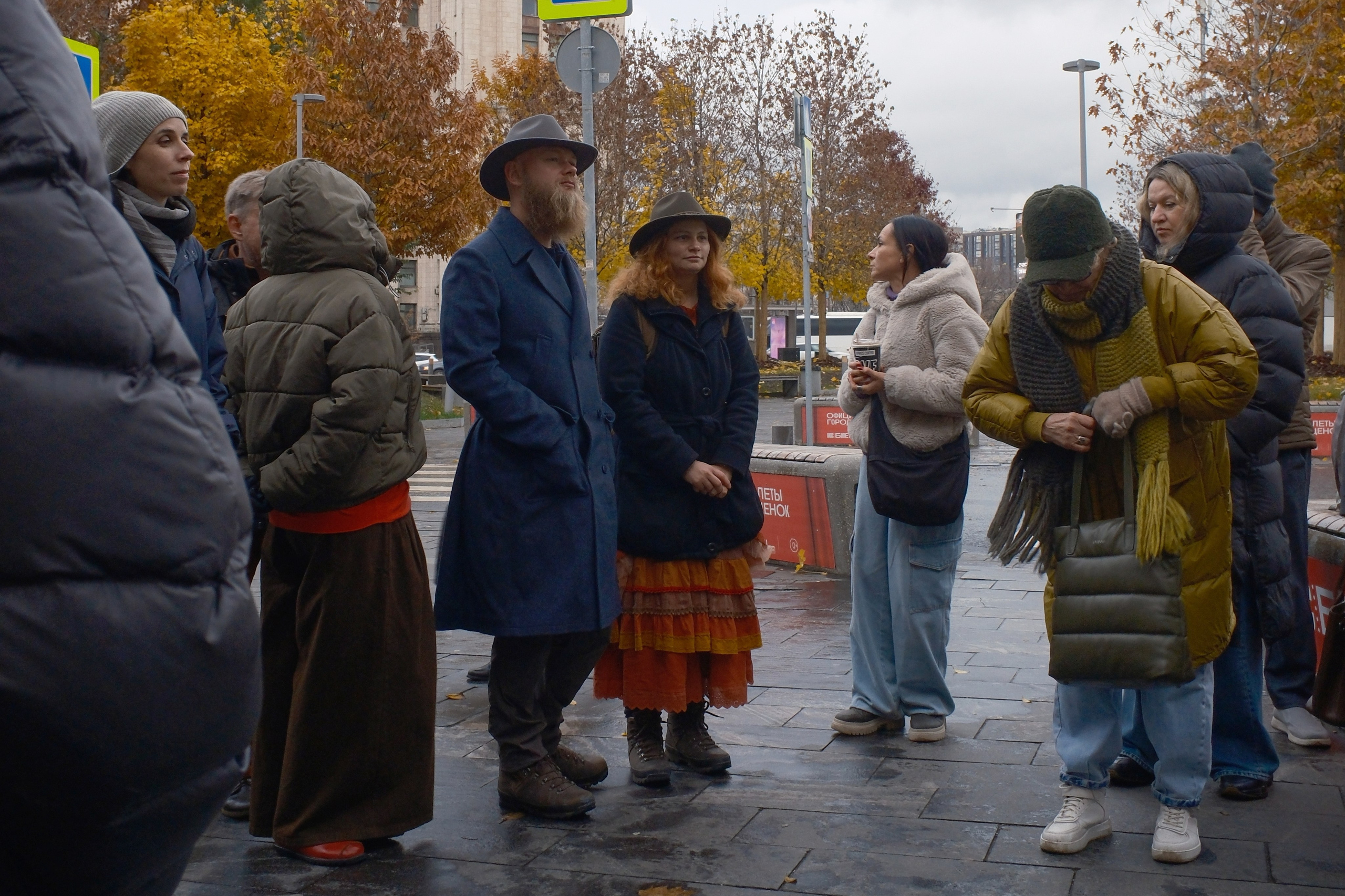 Улица, люди, жизнь…