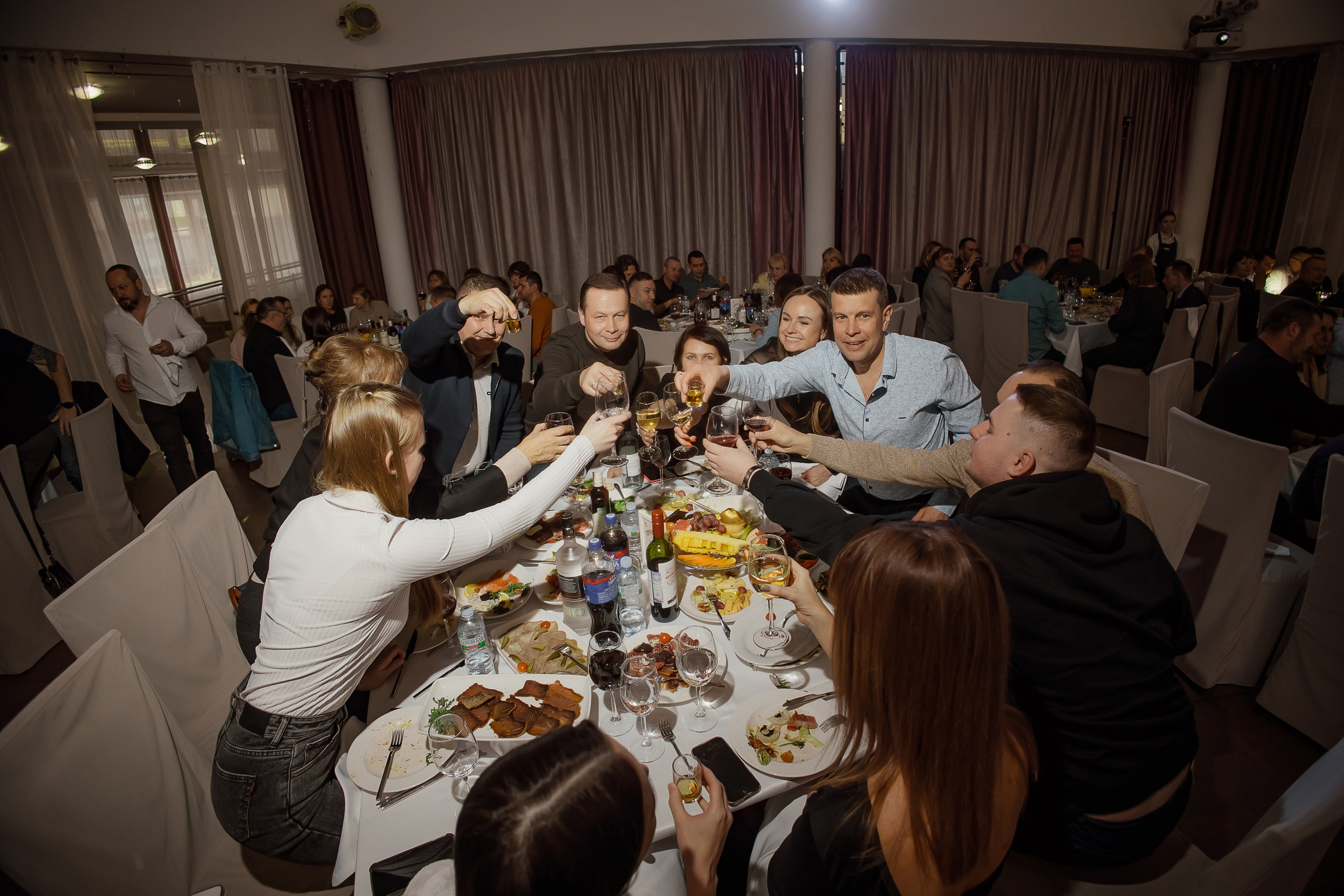 Haier. Свадебный фотограф