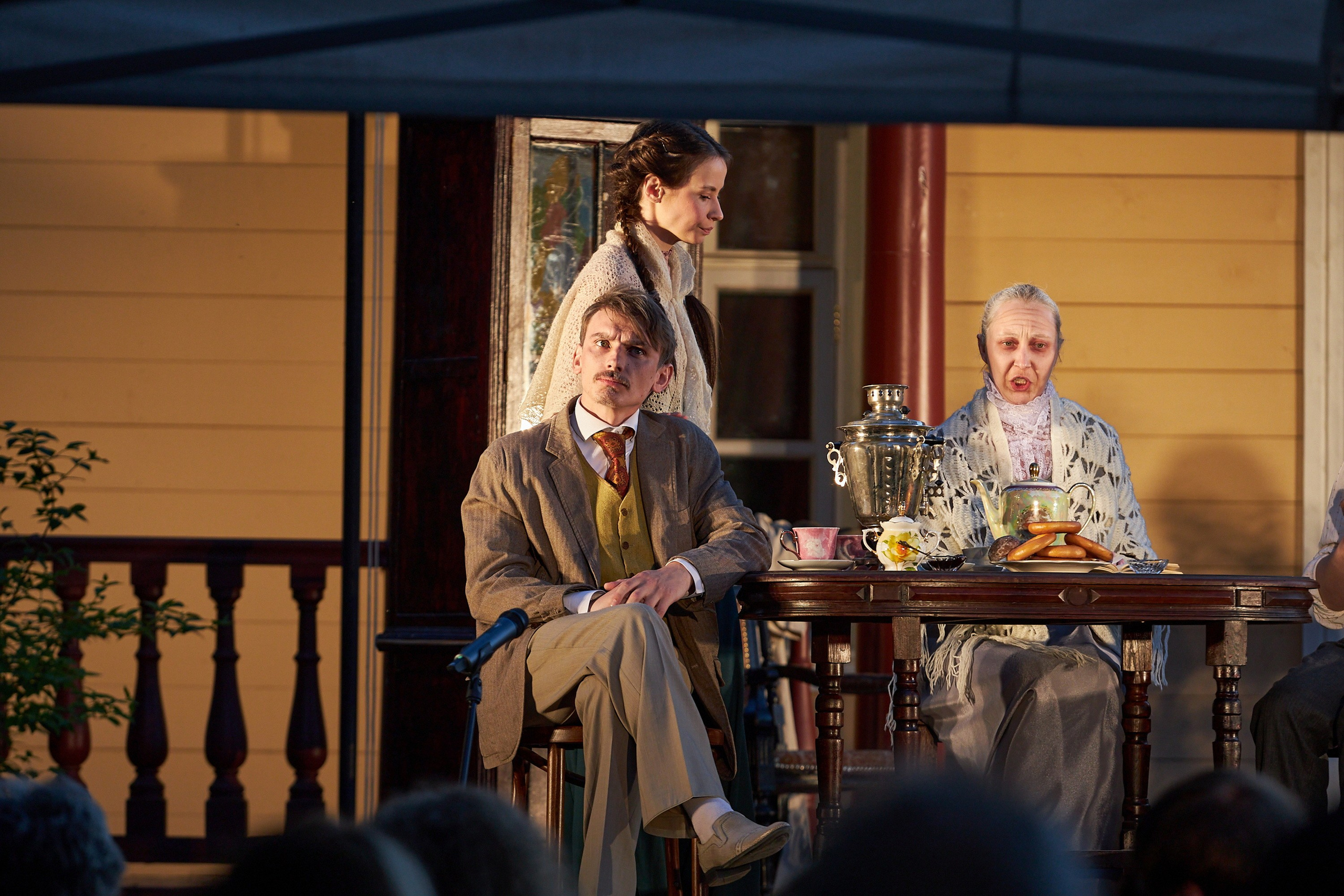 Театральные постановки