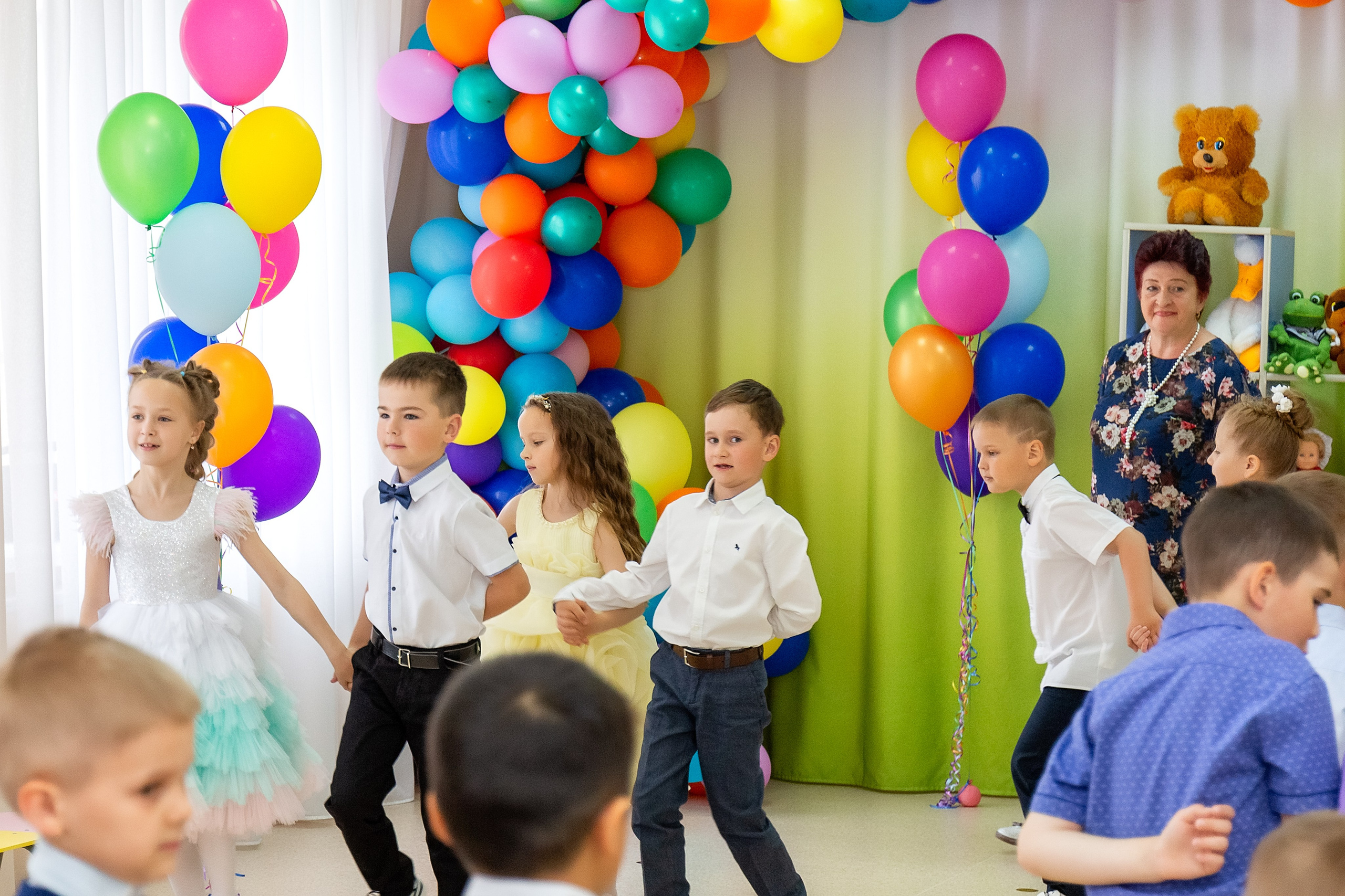 Выпускной. Детский сад «Тигрёнок». Стильный выпускной альбом Владивосток фотограф Вероника Мигачева