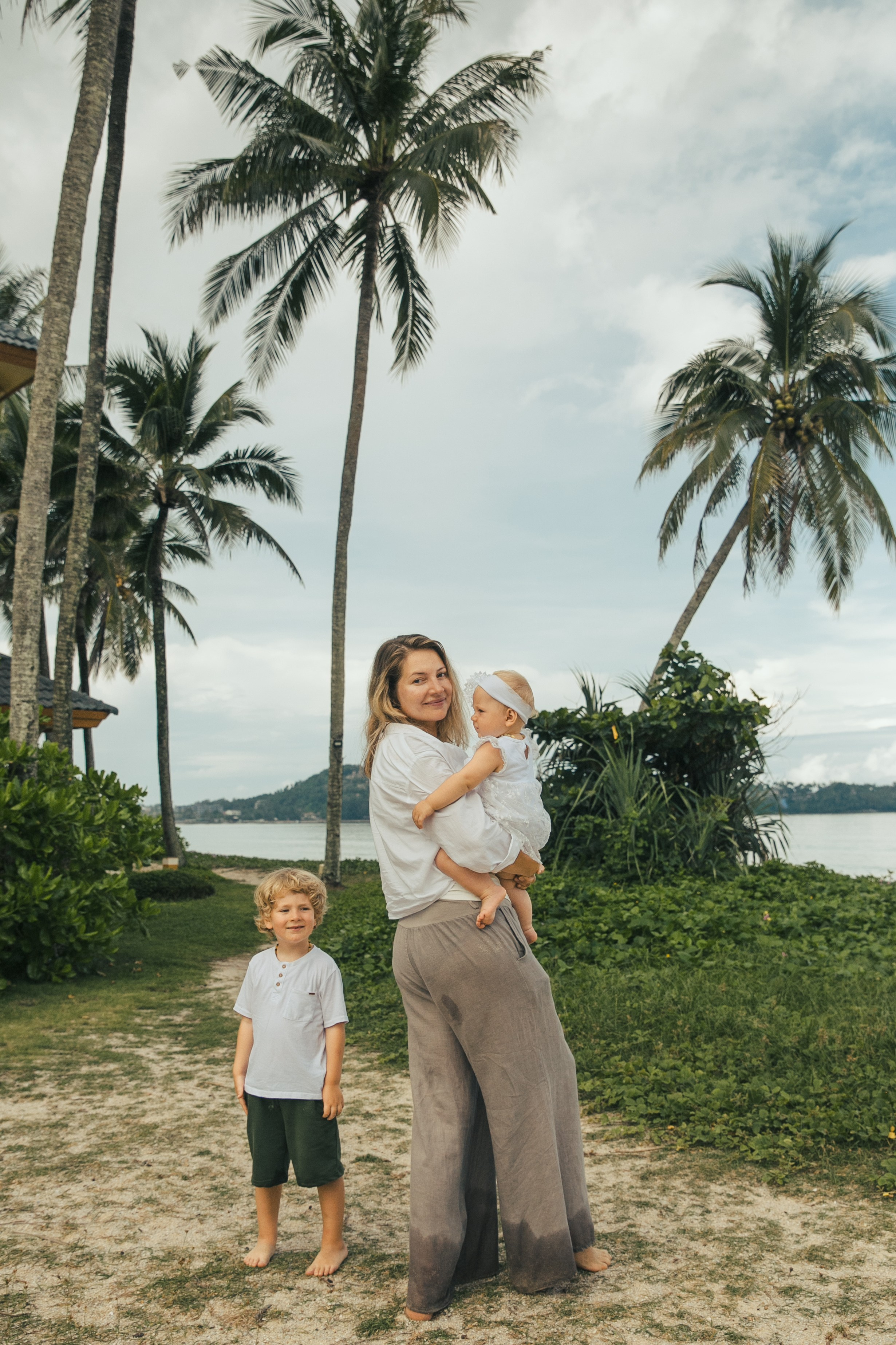 Ульяна с детьми Пхукет. Фотограф и видеограф Анна Домашенко