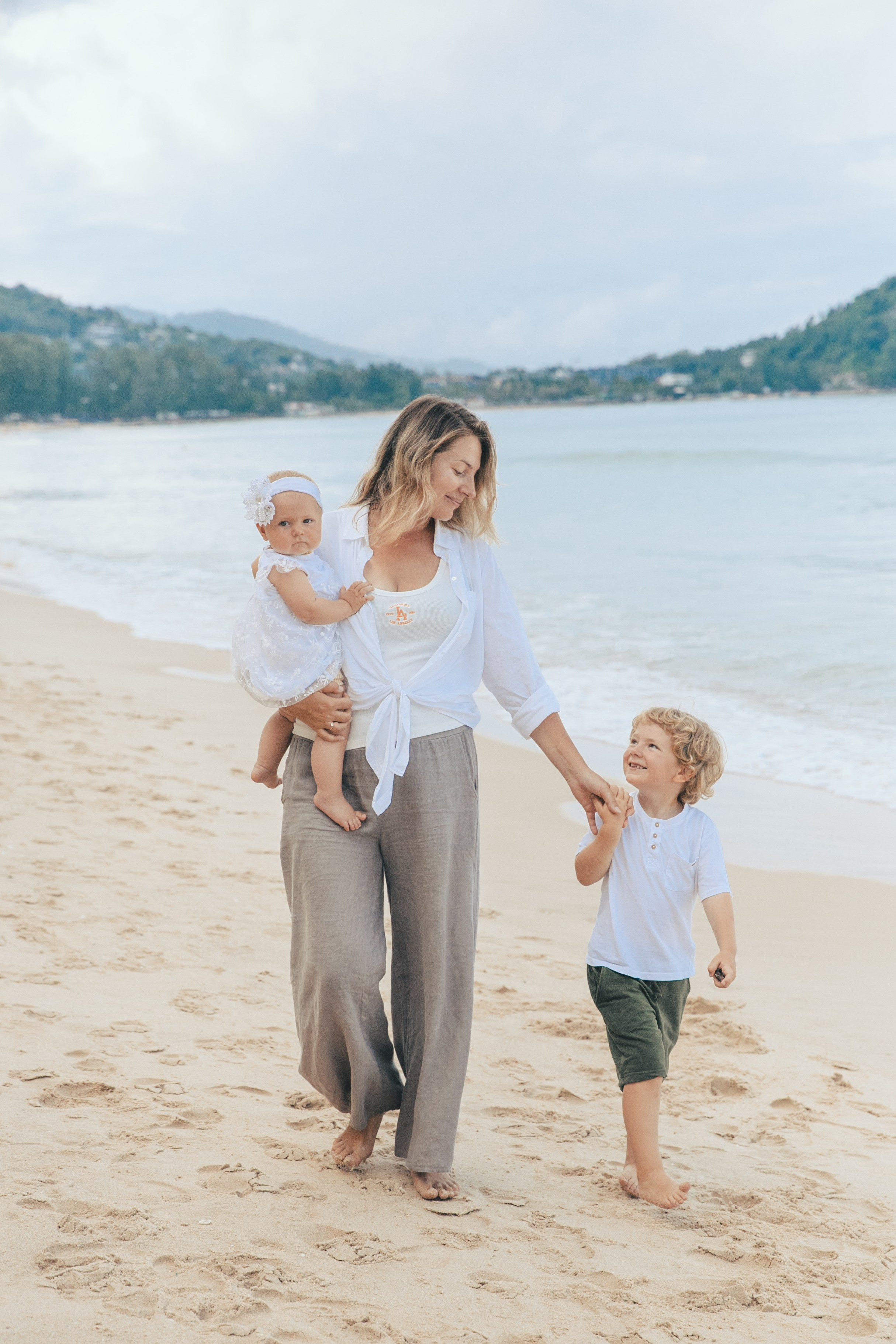 Ульяна с детьми Пхукет. Фотограф и видеограф Анна Домашенко