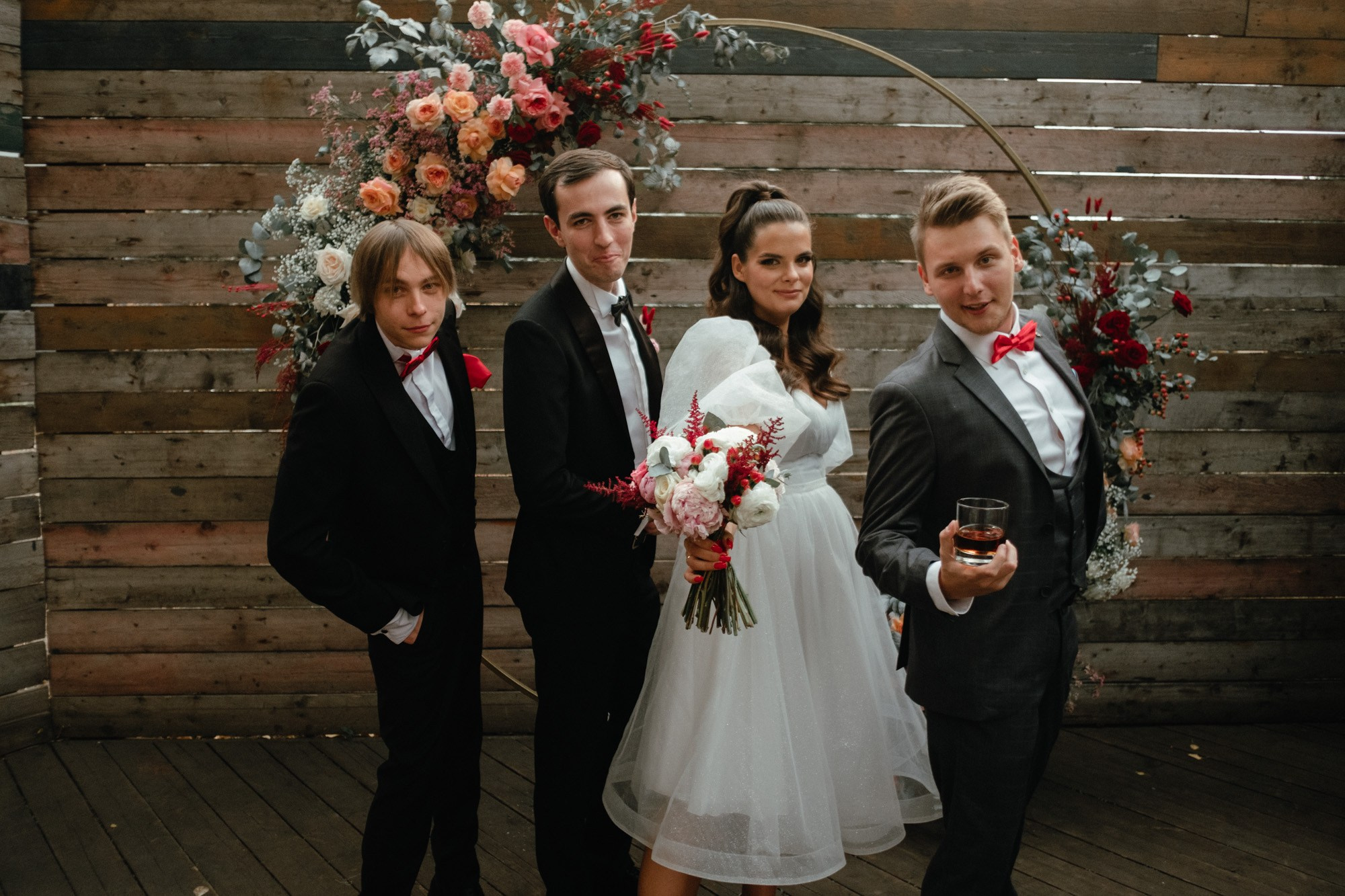 Позовем всех?. Свадебный фотограф Александра Тюлякова