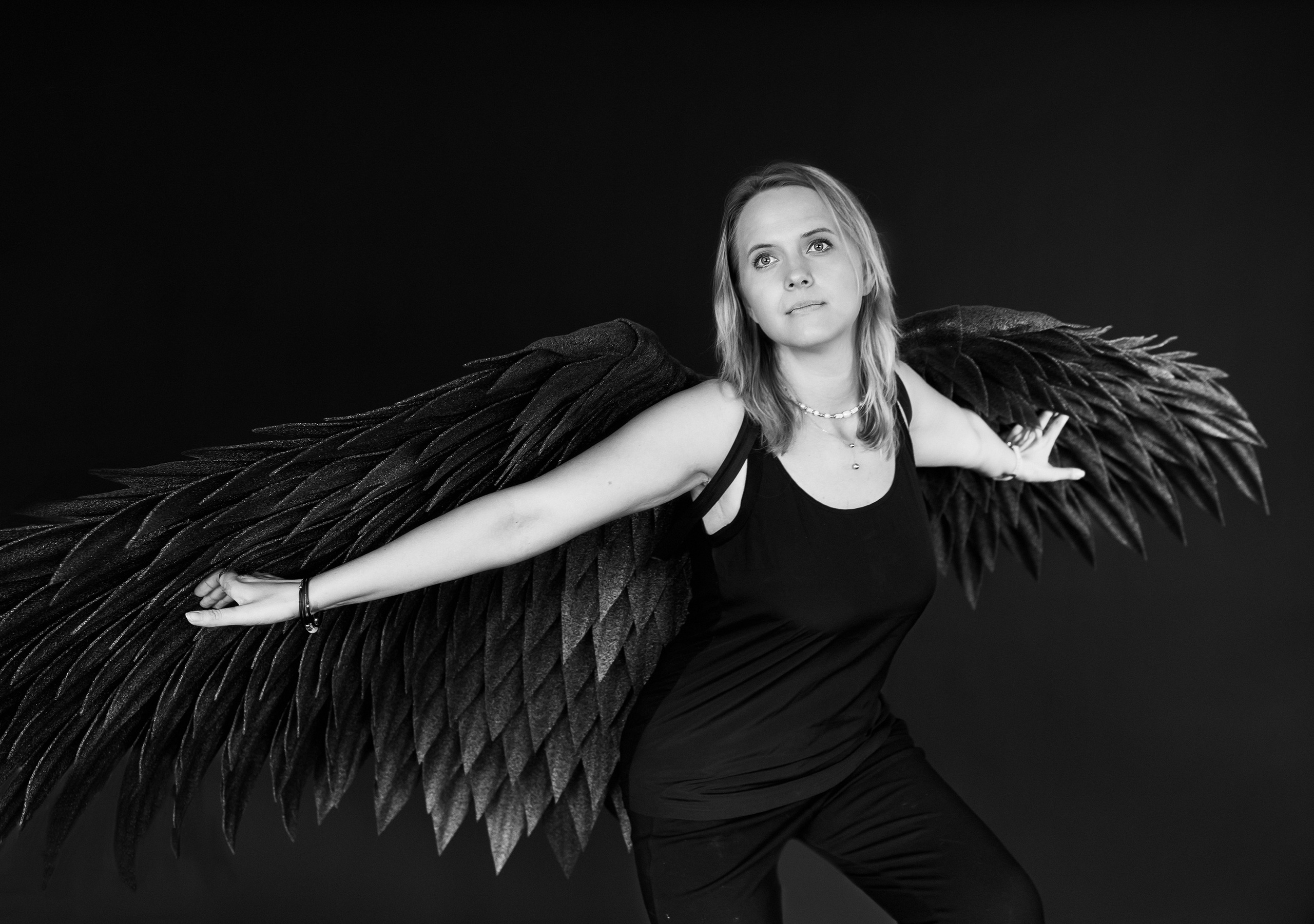 Кира. Главная