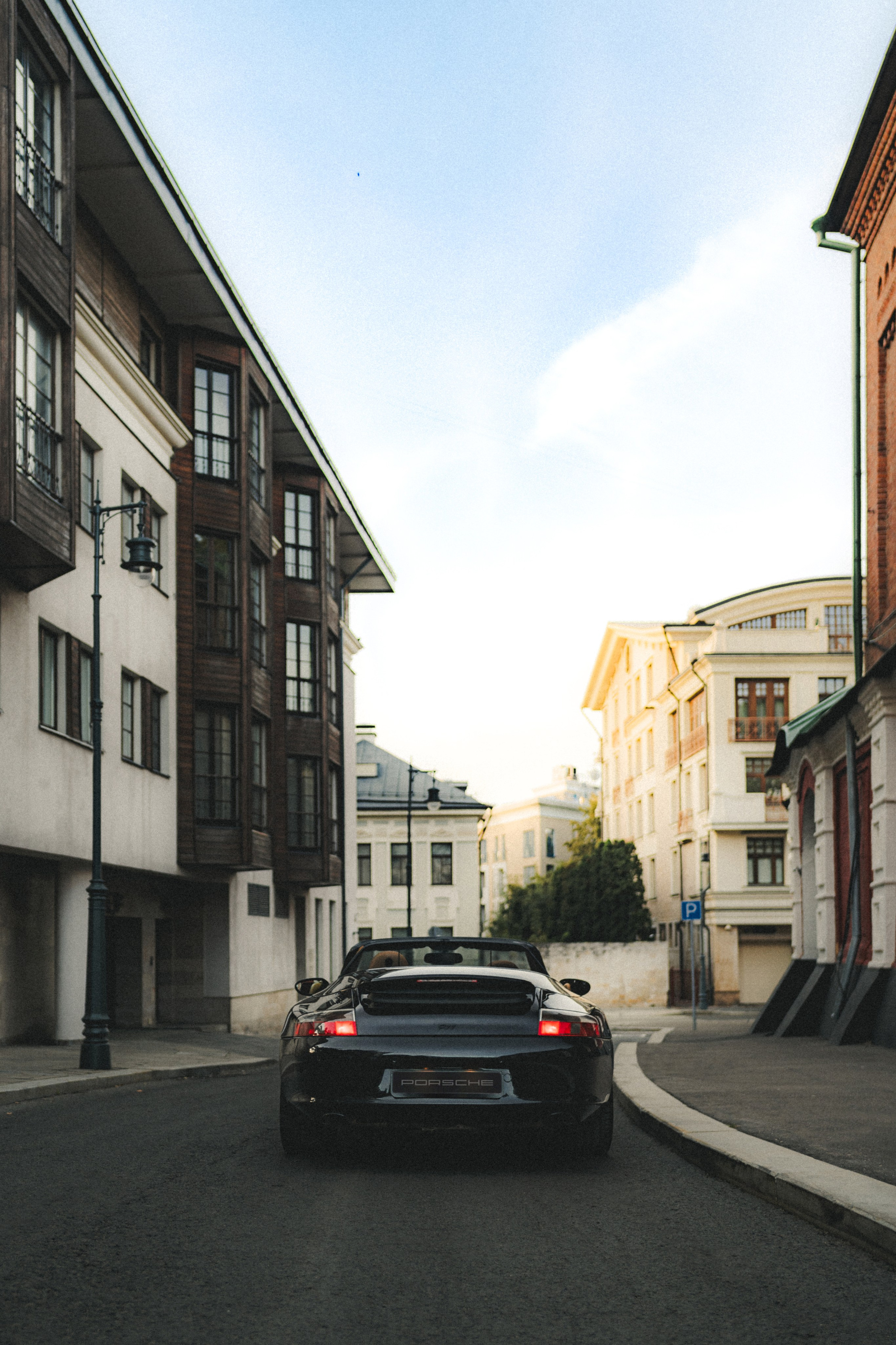 Porsche Carrera 4 Cabriolet x Elina. Фотограф Илья К. в Москве