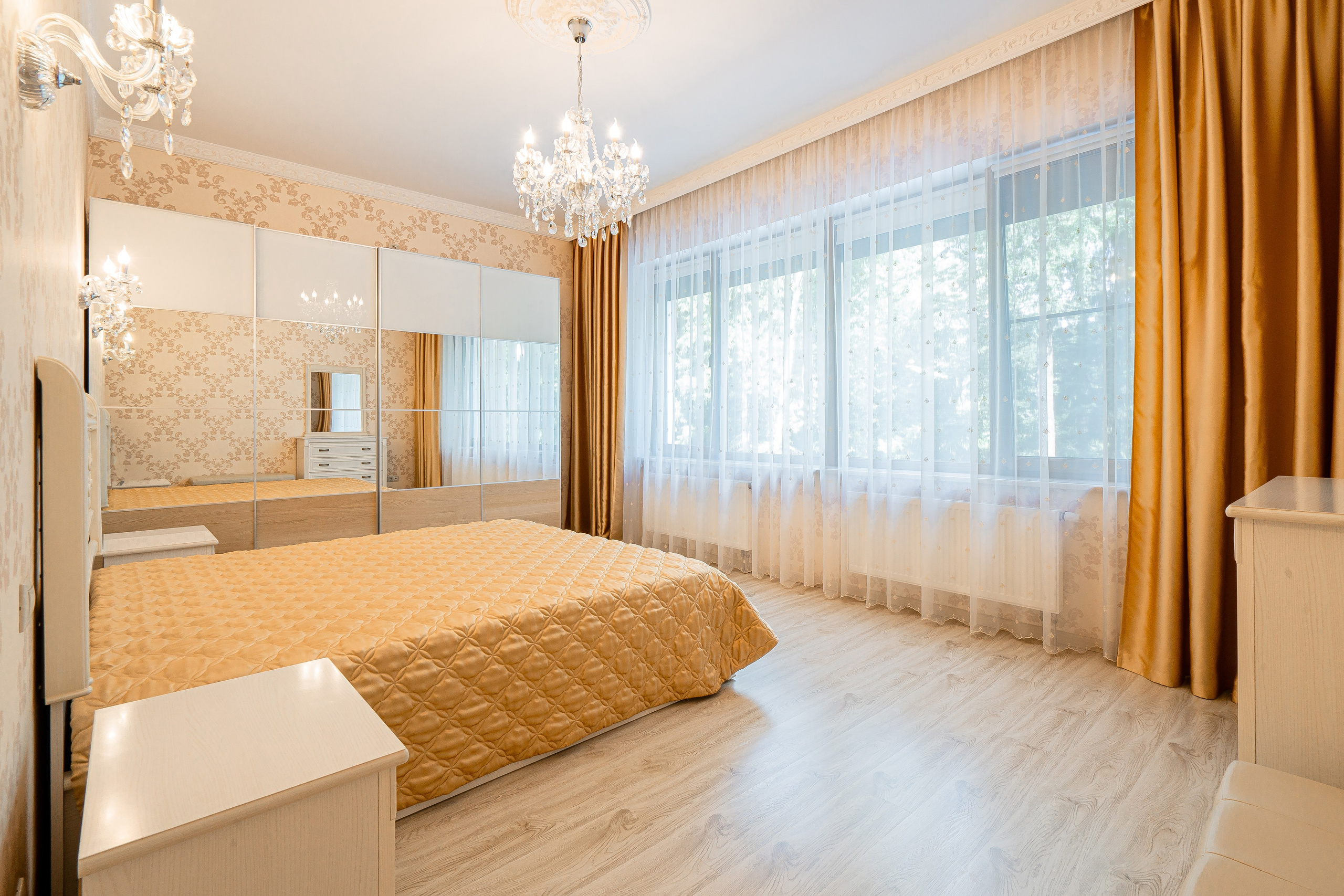 Счастливая. AEprod 📸 Фото | 3D туры | Видео | Озвучивание