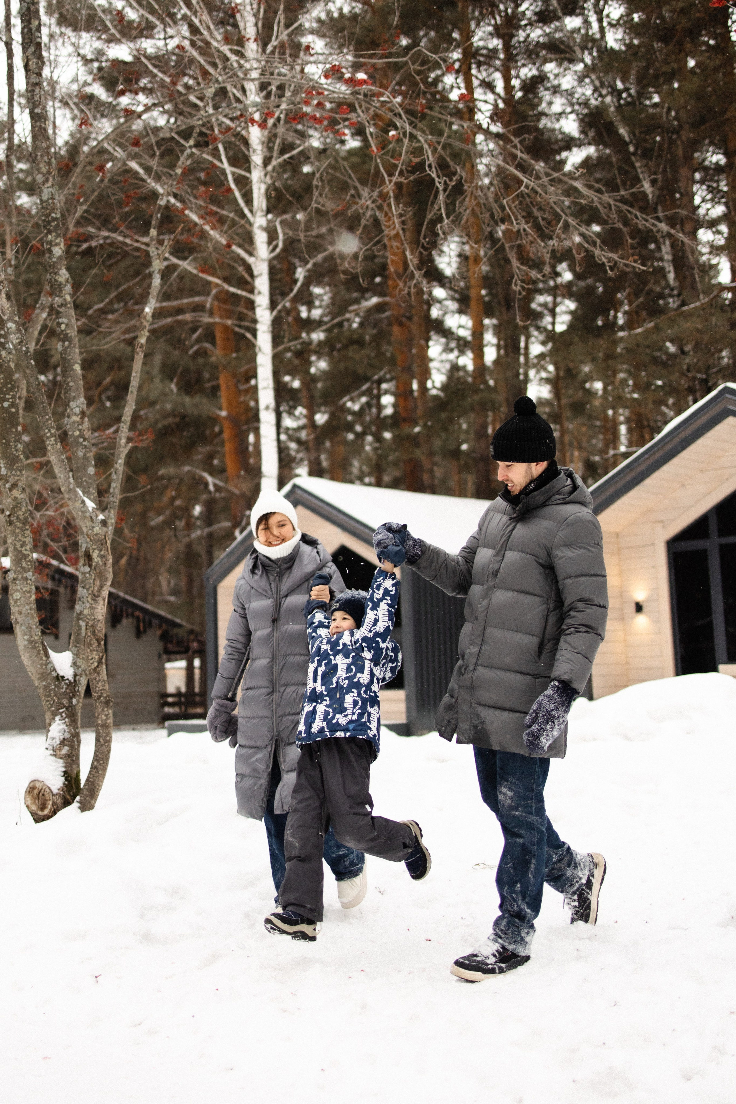Прогулка в лесу. Свадебный и портретный фотограф в Новосибирске Любовь Исакова