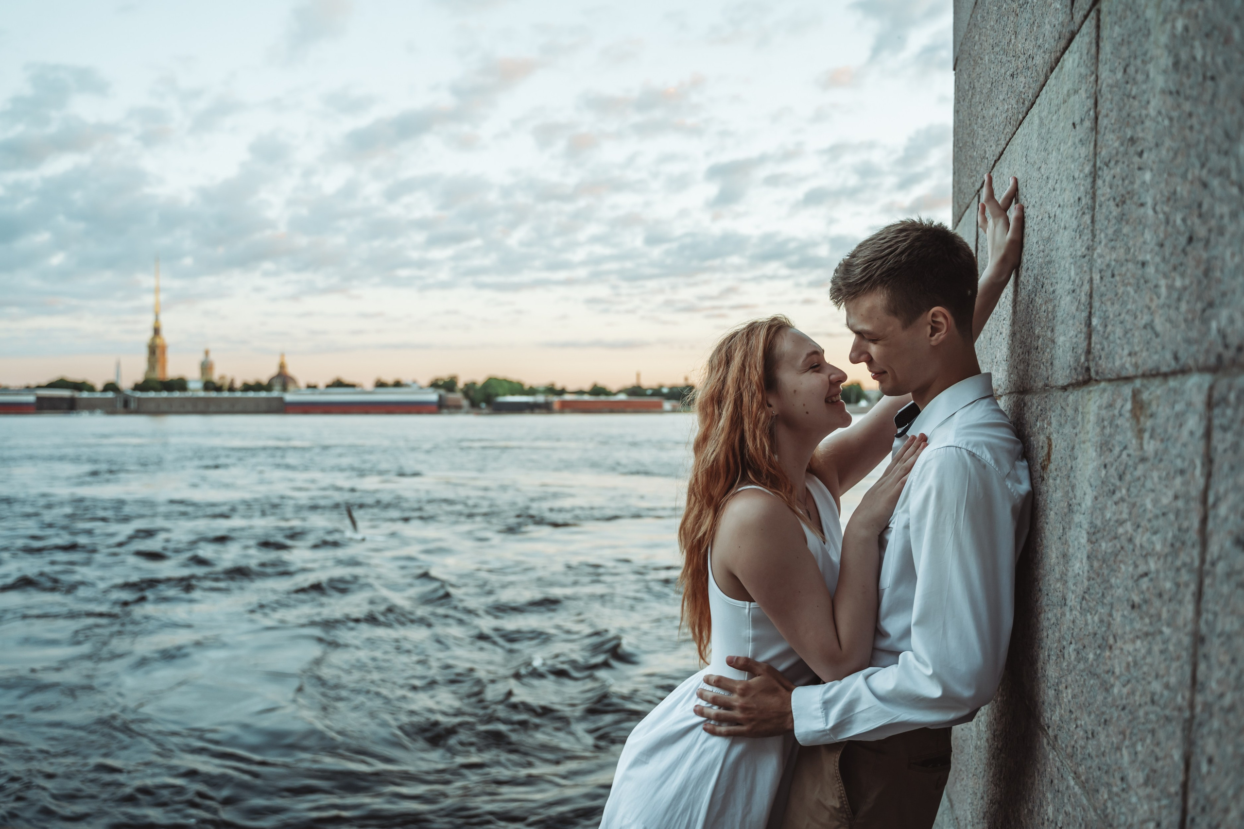 Лав стори фотограф Санкт-Петербург. Свадебный, семейный, портретный, репортажный фотограф в Санкт-Петербурге