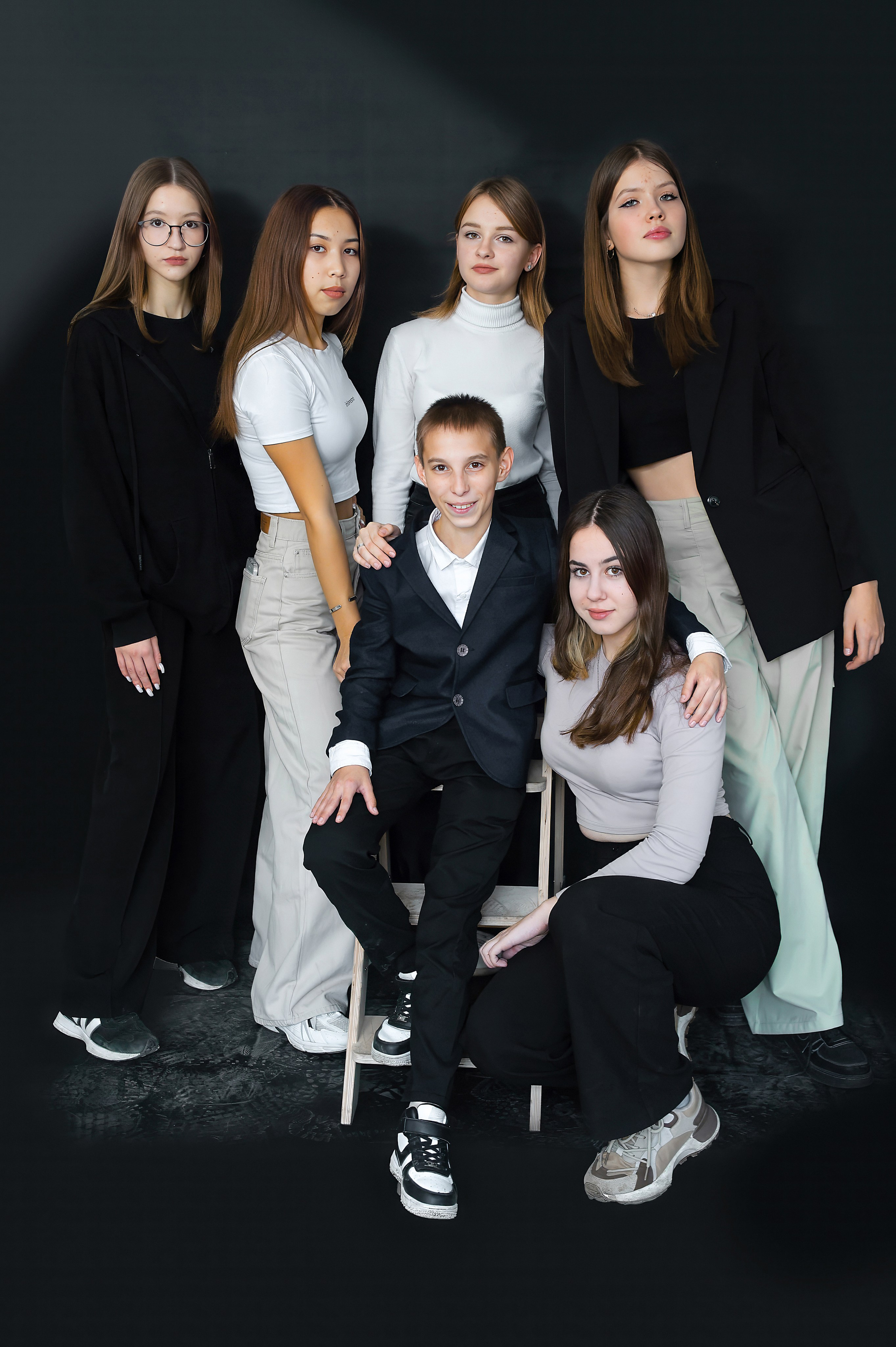 Друзья. Выпускные альбомы. Фотограф Ксения Борисова