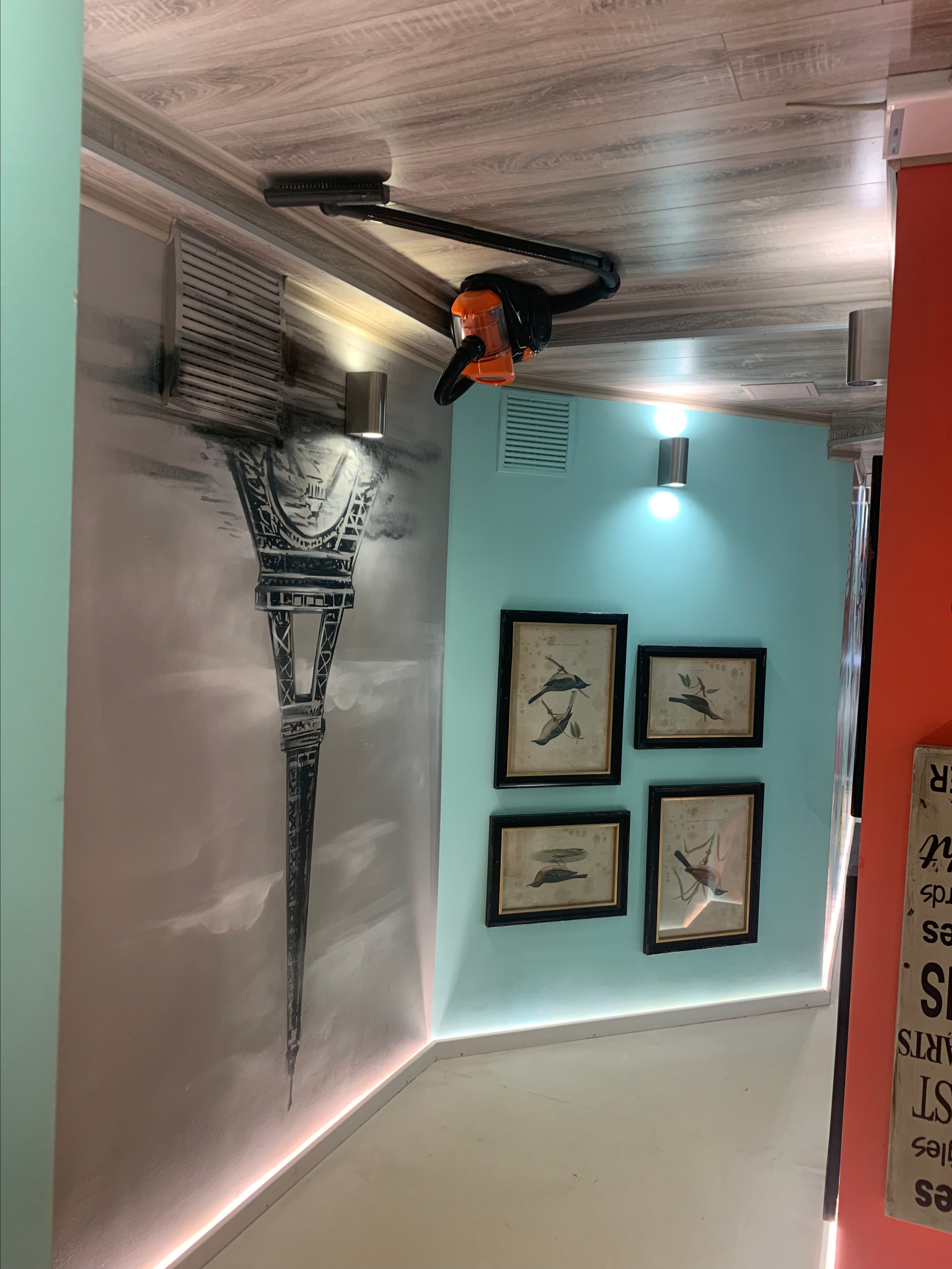 Музей-аттракцион «Дом Вверх Дном» г. Санкт-Петербург РЕАЛИЗАЦИЯ. Батракова Наталья дизайнер интерьеров Санкт-Петербург Москва Архангель