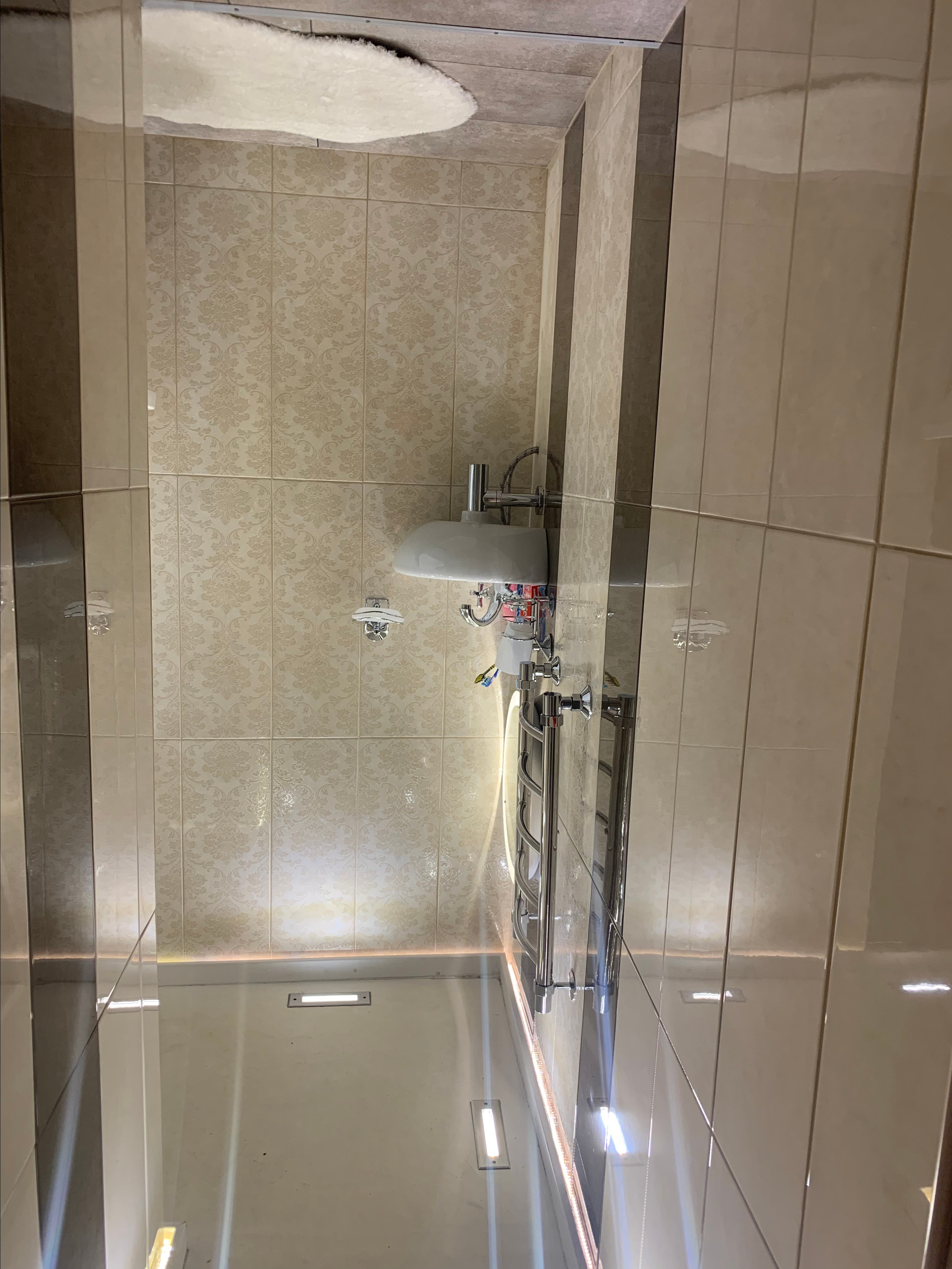 Музей-аттракцион «Дом Вверх Дном» г. Санкт-Петербург РЕАЛИЗАЦИЯ. Батракова Наталья дизайнер интерьеров Санкт-Петербург Москва Архангель