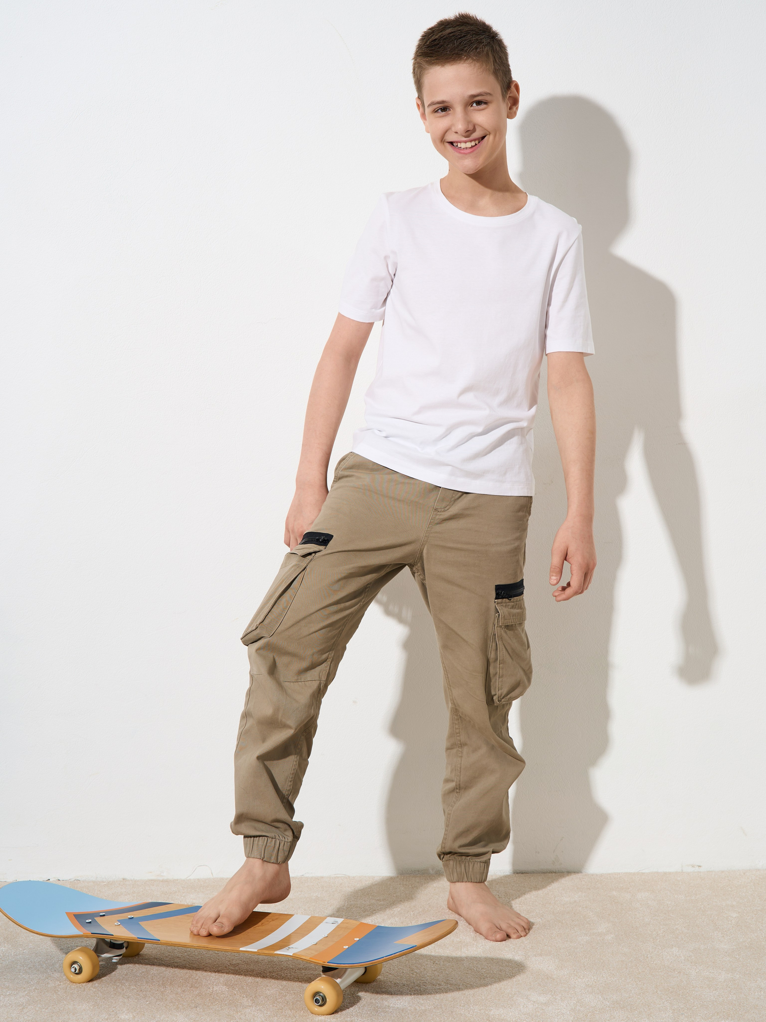 Kids. 595 Production