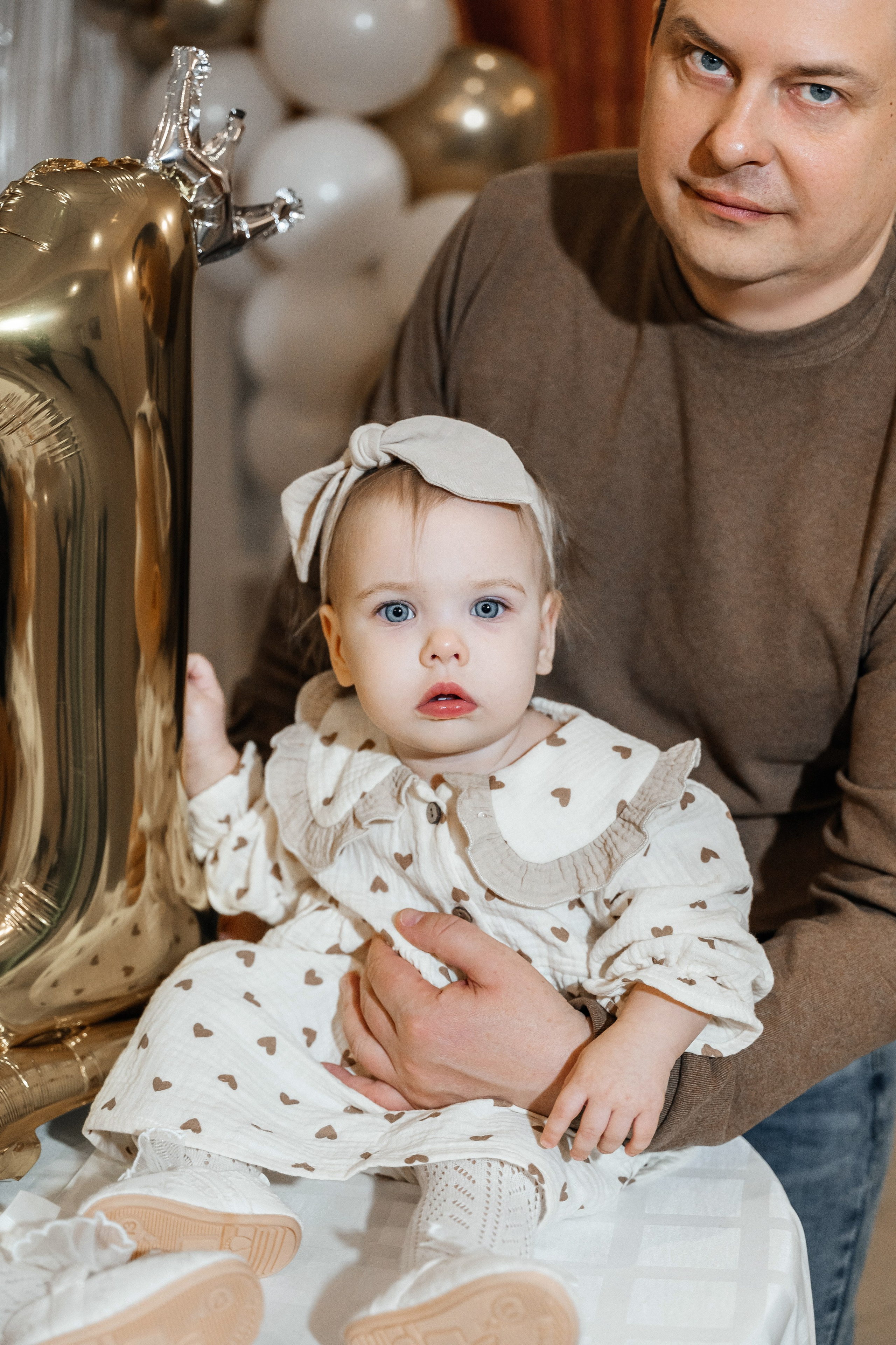 Александра и Виктория 1 годик. Семейный фотограф в Белгороде Амелина Алина