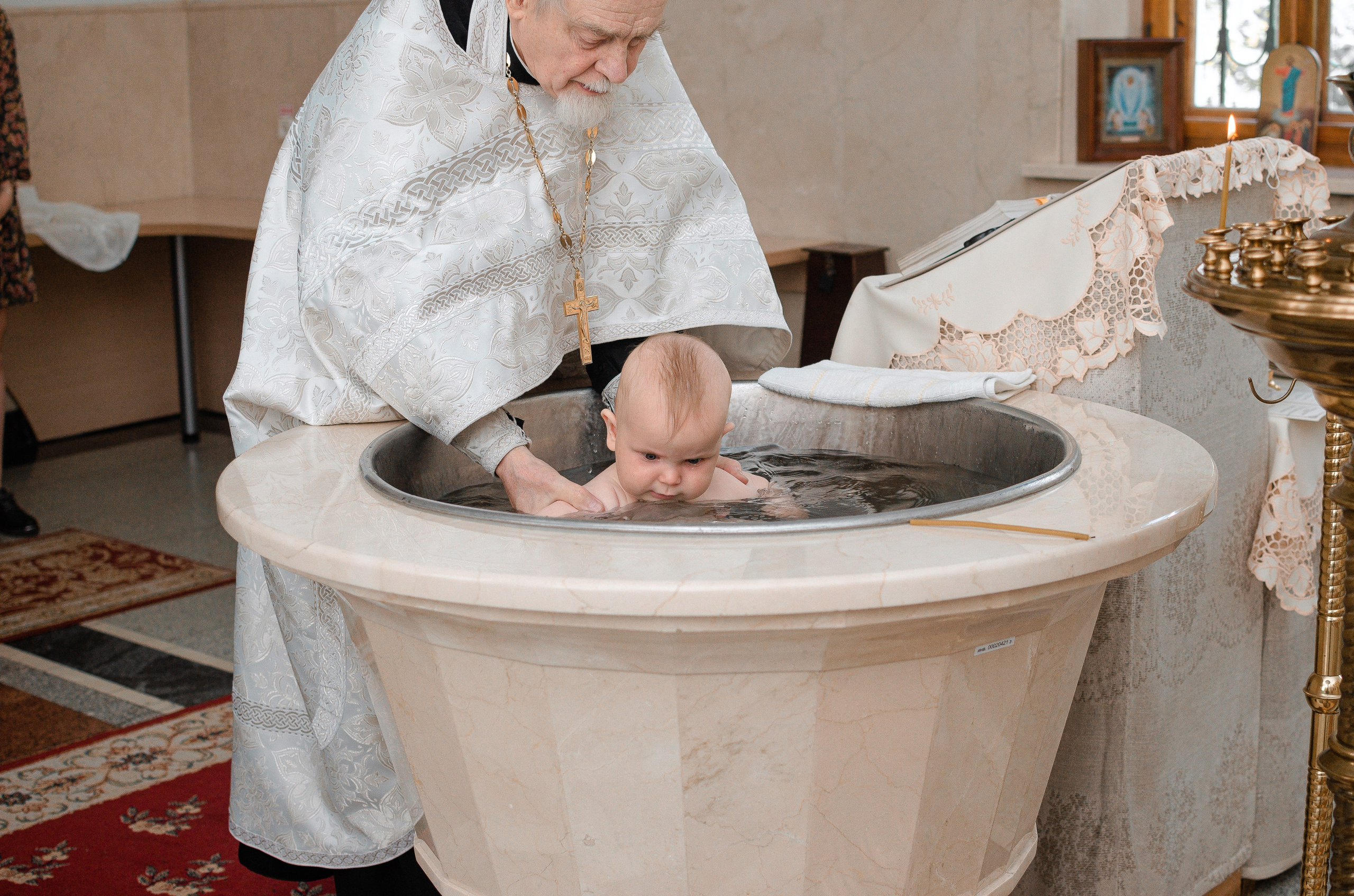 Крещение Марка в хр.Марии Магдалены. Семейный фотограф на выписку из роддома и крещение Минск Настя Гришук