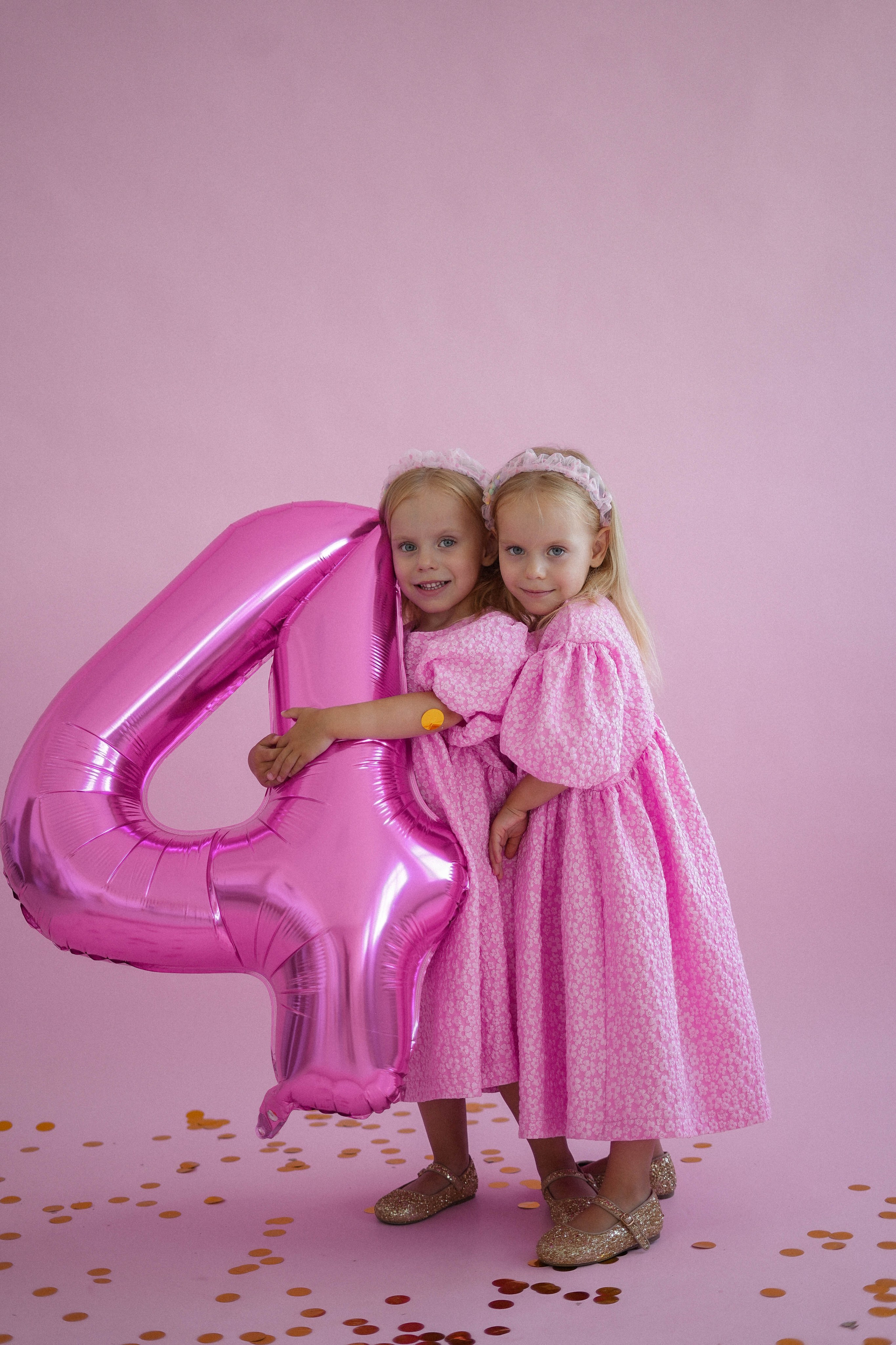 Варя и Поля. Фотограф Волгоград Анастасия Ли