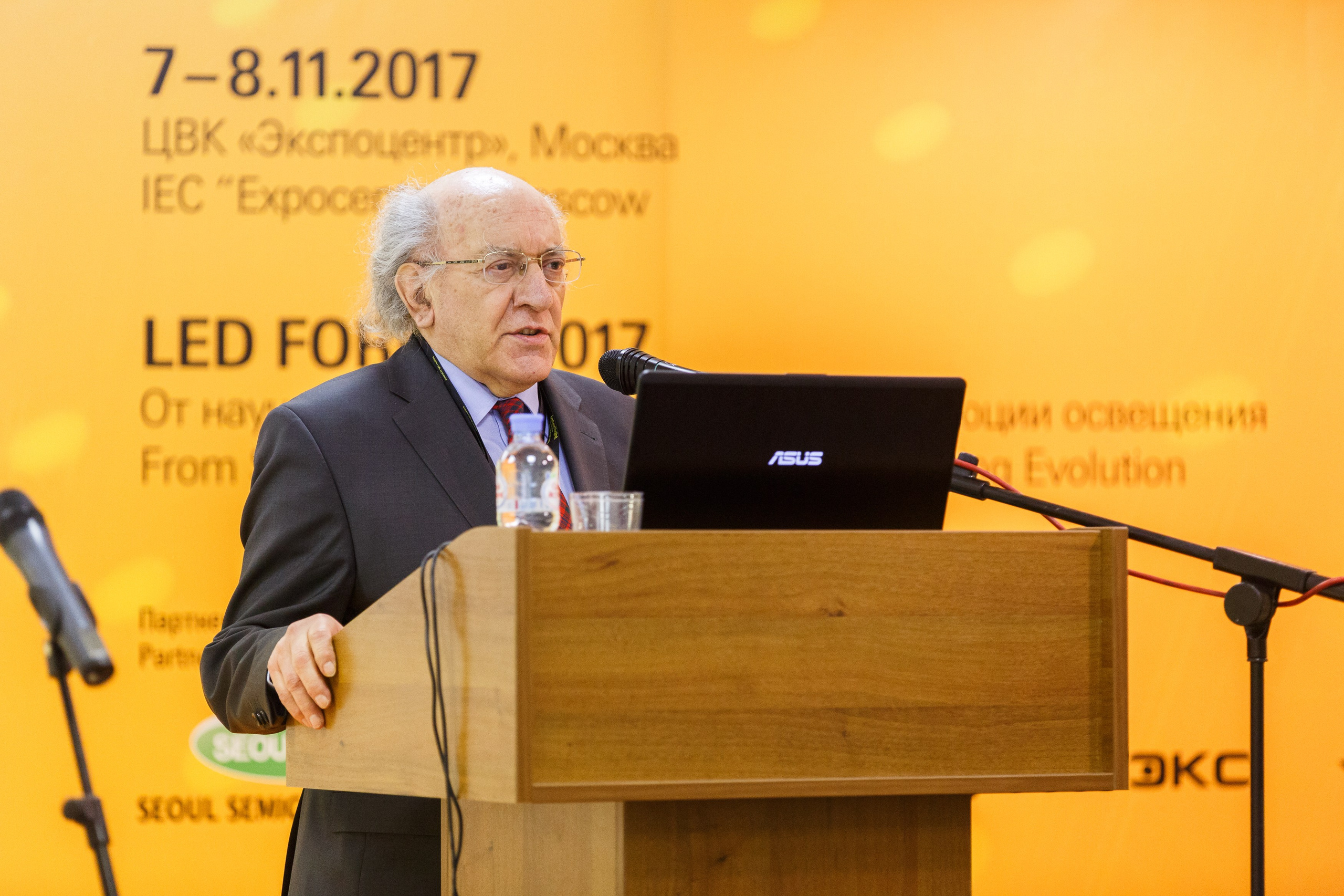 32. Фотограф Недорез Александр в Москве. Репортаж на ваших мероприятиях