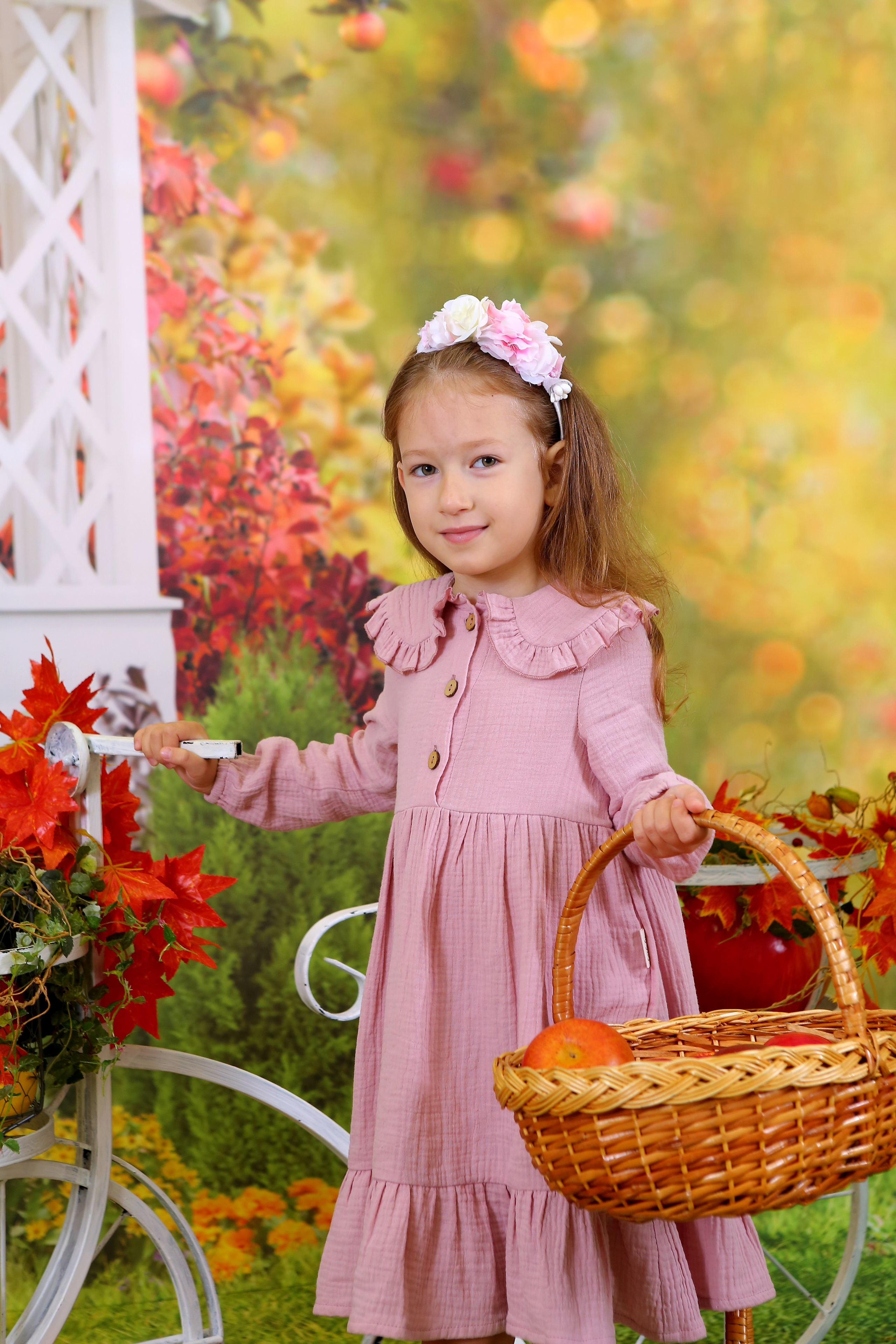 Яблоневый сад. Студия детской и семейной фотографии 12кадров