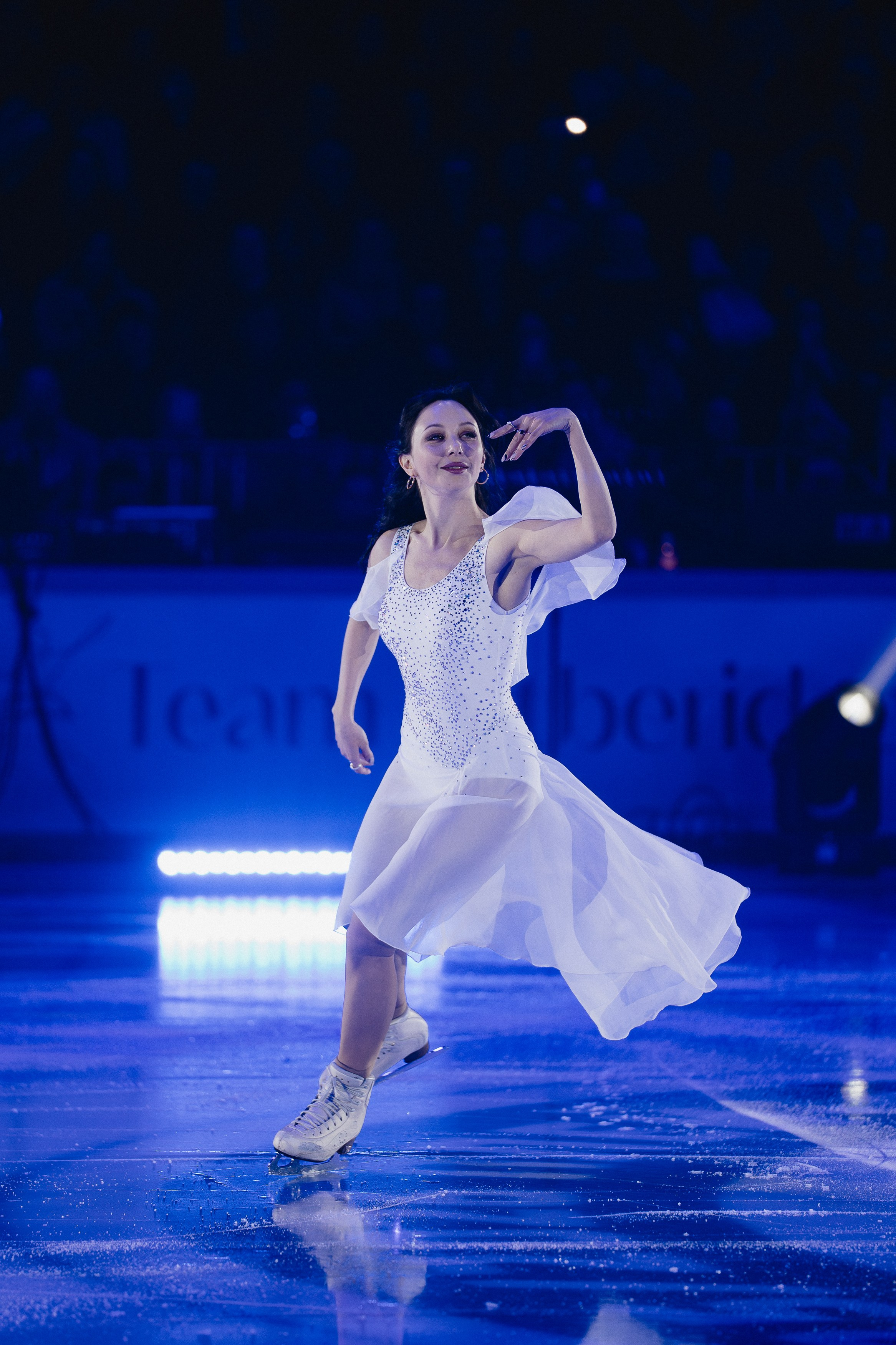 Шоу Этери Тутберидзе в Новосибирске. Воробьева Ксения — Спортивный и танцевальный фотограф Новосибирск