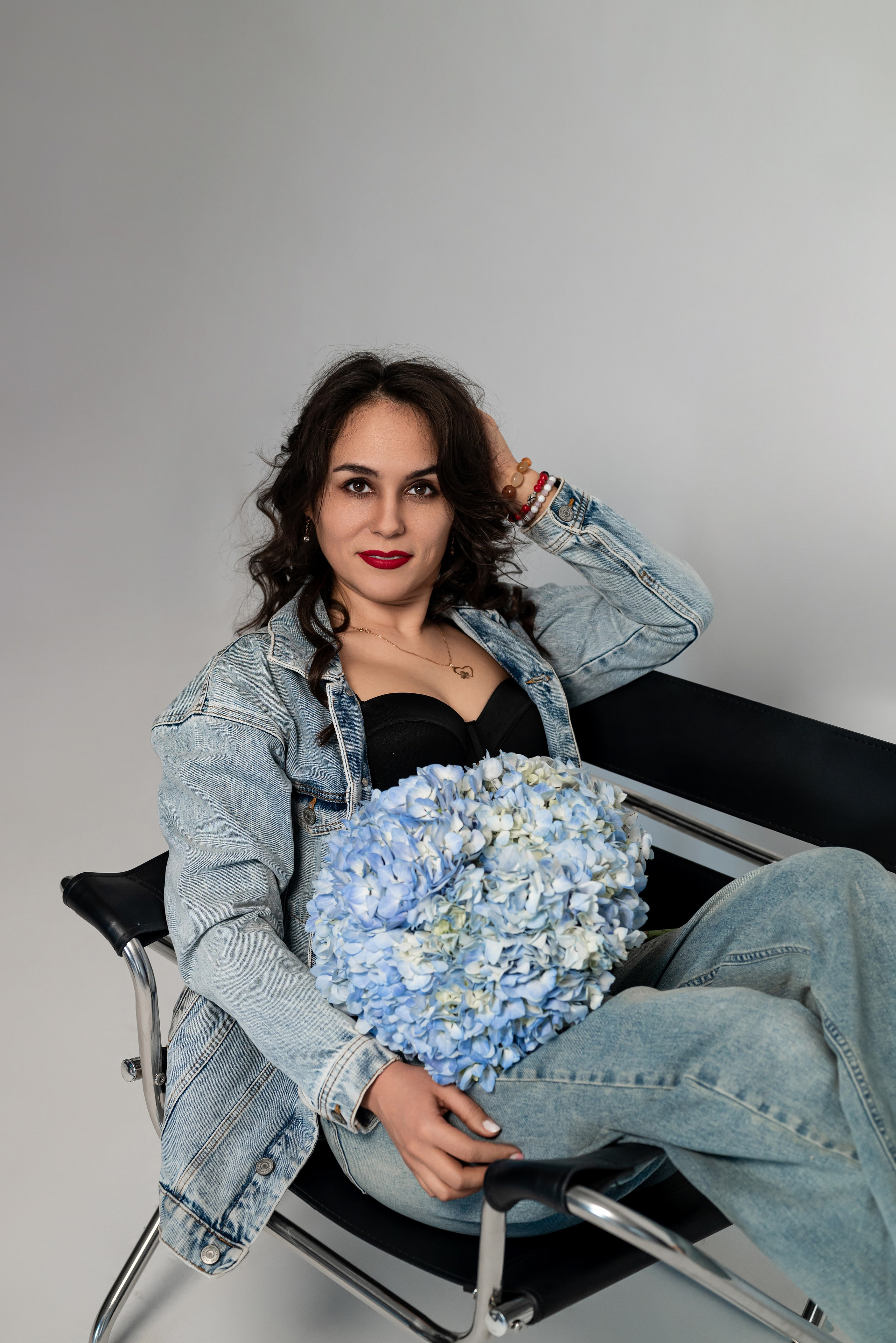 Фотопроект с голубыми гортензиями. Фотограф в городе Салават