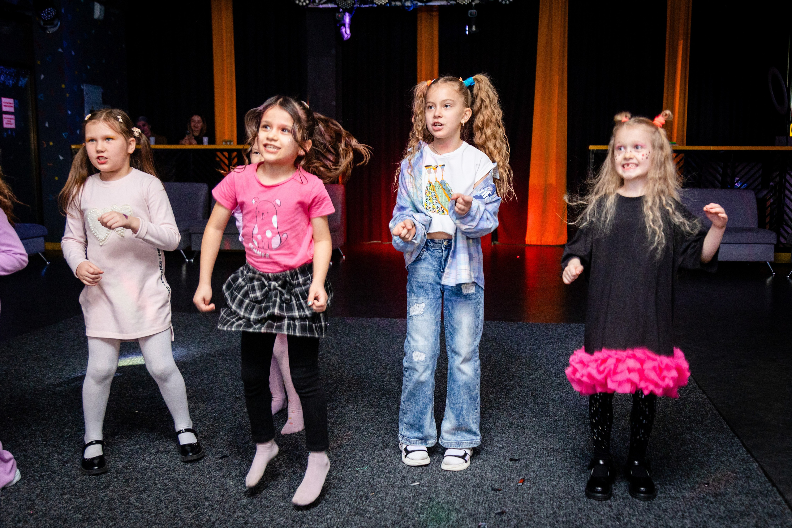 Алисе 7 лет. Детский фотограф видеограф в Хабаровске Михаил Орлов