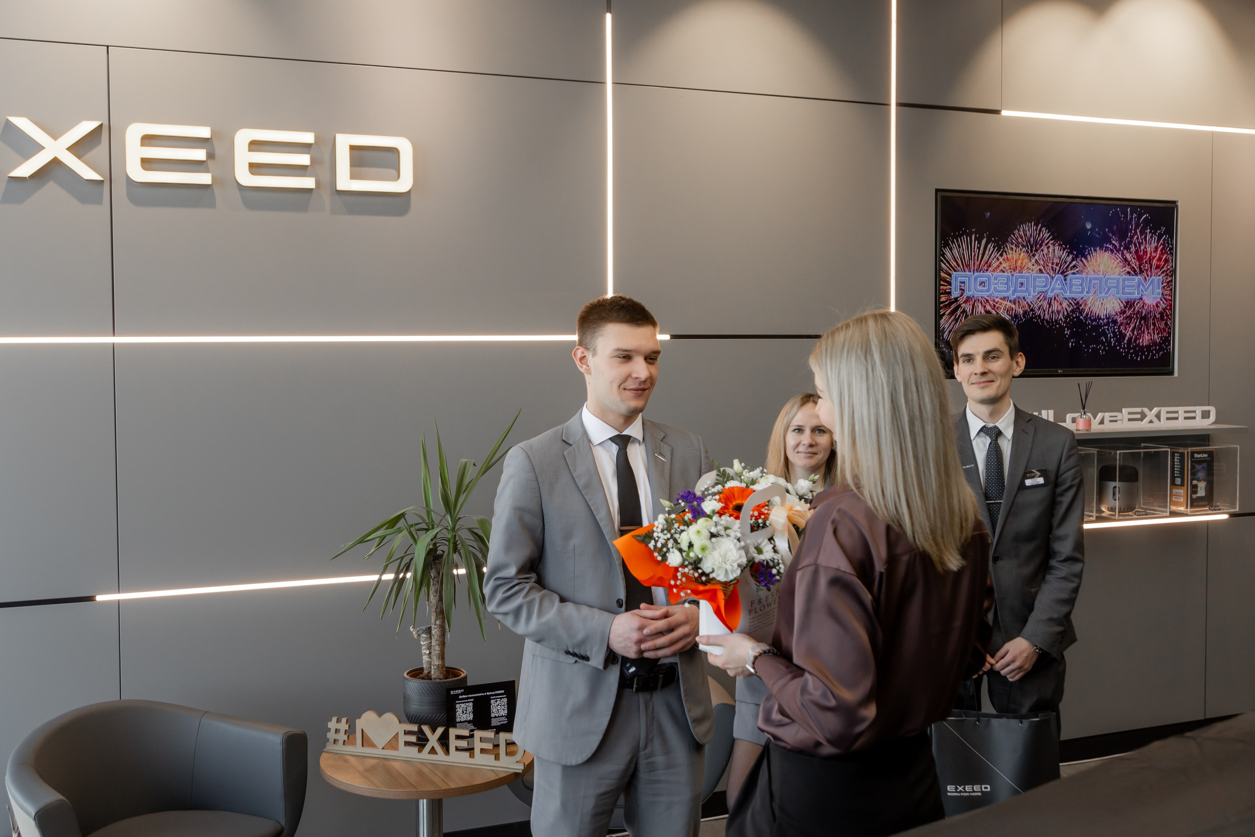 Выдача автомобиля. Фотограф в Самаре / Олеся Широнина